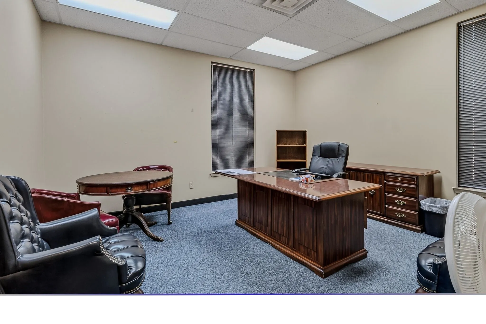 Retail For Rent in Tarrant County , 428 Harwood Road, Bedford, Texas 76021, 0, 0, Garage spaces, 0 Sqft, built in 1984, mls#21408154, Real Estate Agent in Bedford, Homes For Rent in Tarrant county, Homes For Rent in Bedford, Realtor in Bedford Texas, Real Estate Brokerage Independent Realty Texas, Luminita Cordes Realtor