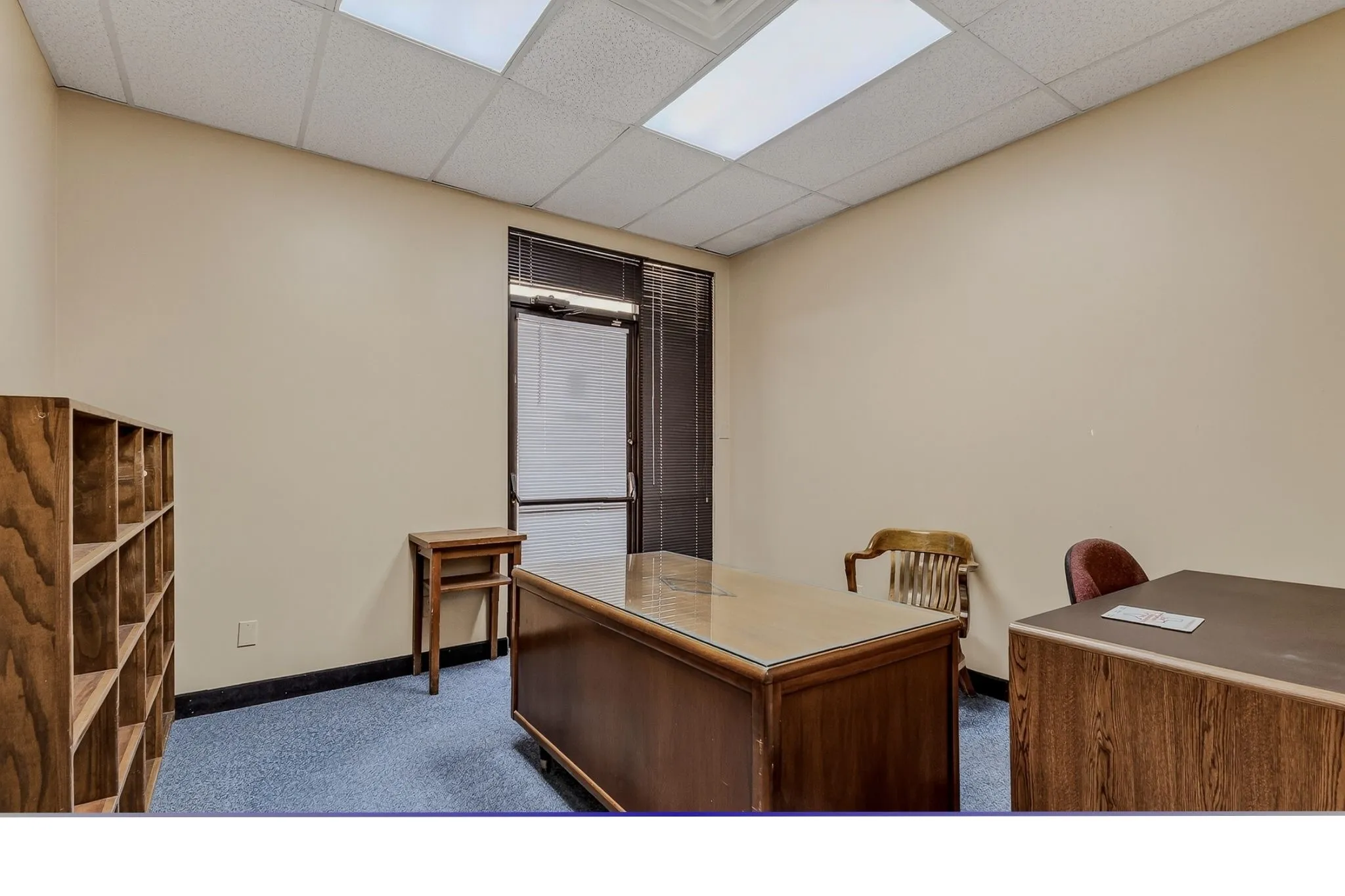Retail For Rent in Tarrant County , 428 Harwood Road, Bedford, Texas 76021, 0, 0, Garage spaces, 0 Sqft, built in 1984, mls#21408154, Real Estate Agent in Bedford, Homes For Rent in Tarrant county, Homes For Rent in Bedford, Realtor in Bedford Texas, Real Estate Brokerage Independent Realty Texas, Luminita Cordes Realtor