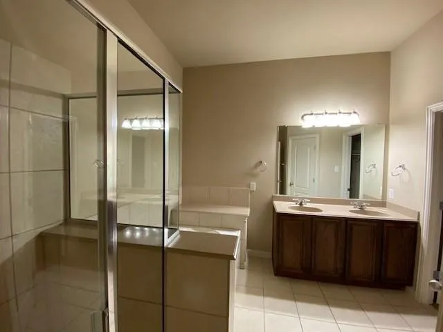 Single Family Residence For Rent in Collin County , 2424 Gold Rush Drive, Mc Kinney, Texas 75071, 4 Bedroom, 2 Bathroom, 2 Garage spaces, 1,943 Sqft, built in 2011, mls#21408155, Real Estate Agent in Mc Kinney, Homes For Rent in Collin county, Homes For Rent in Mc Kinney, Realtor in Mc Kinney Texas, Real Estate Brokerage Independent Realty Texas, Luminita Cordes Realtor