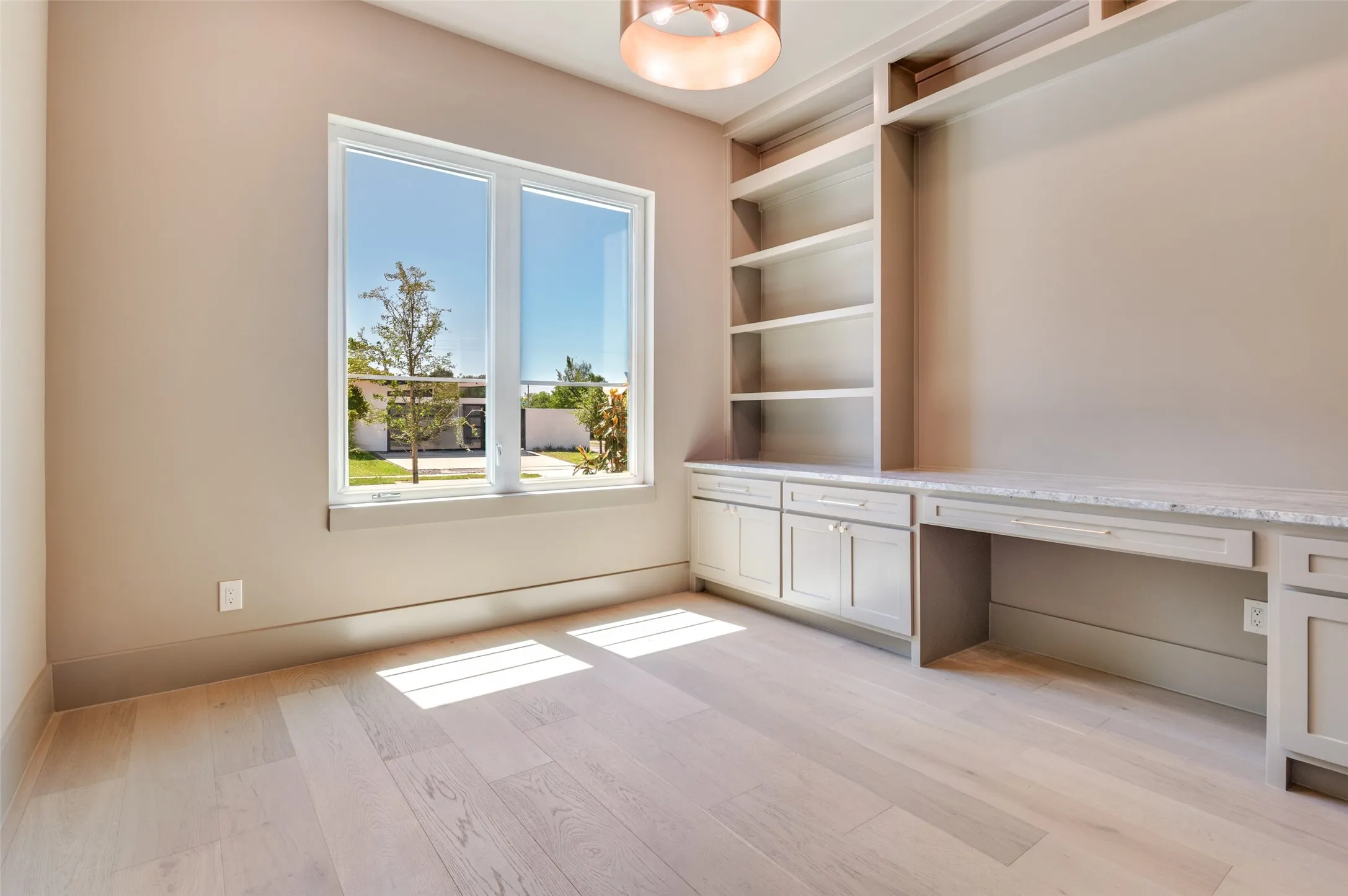 Single Family Residence For Rent in Dallas County , 4207 Bonham Street, Dallas, Texas 75229, 4 Bedroom, 4 Bathroom, 2 Garage spaces, 3,738 Sqft, built in 2026, mls#21395931, Real Estate Agent in Dallas, Homes For Rent in Dallas county, Homes For Rent in Dallas, Realtor in Dallas Texas, Real Estate Brokerage Independent Realty Texas, Luminita Cordes Realtor