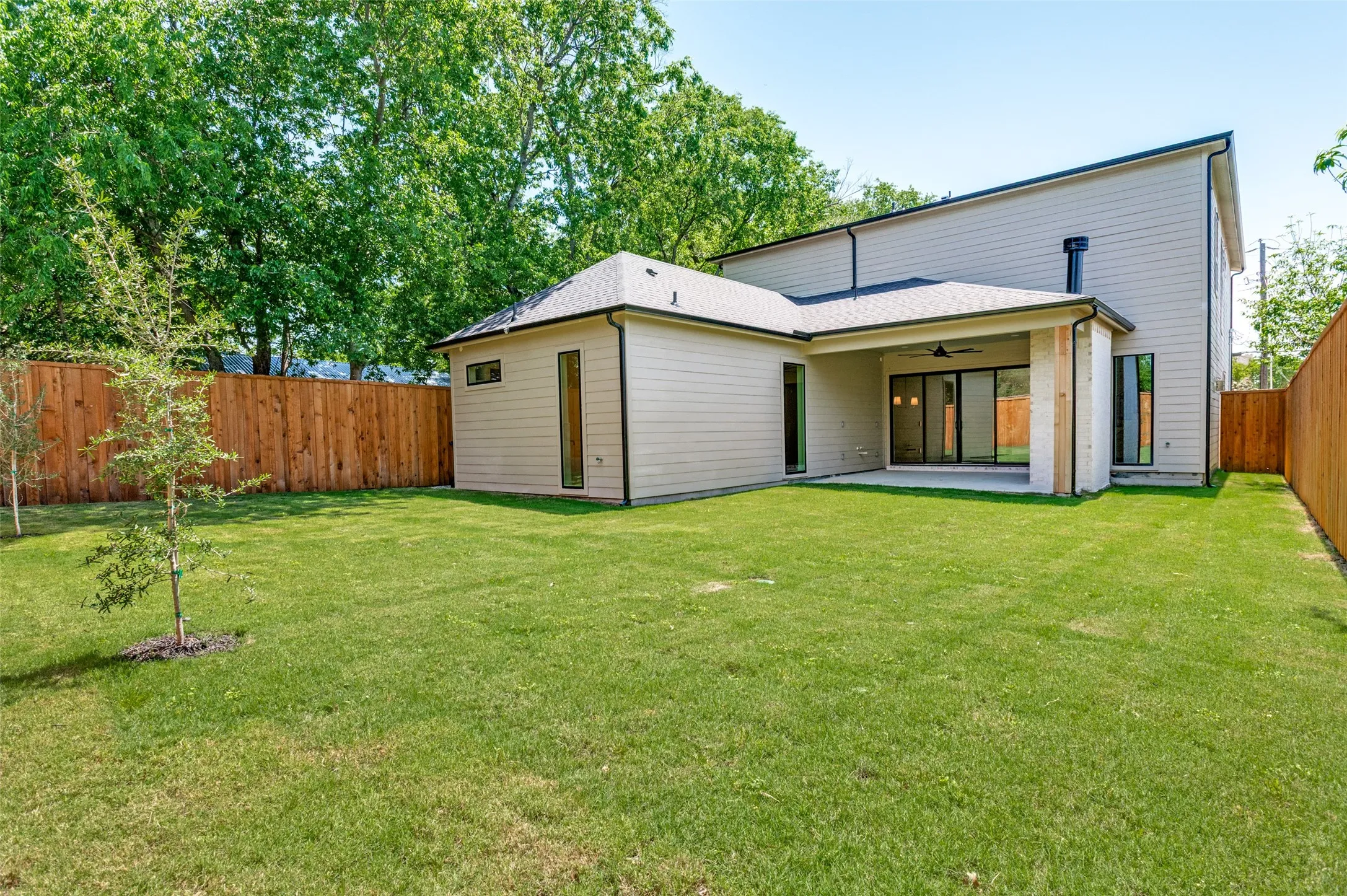 Single Family Residence For Rent in Dallas County , 4207 Bonham Street, Dallas, Texas 75229, 4 Bedroom, 4 Bathroom, 2 Garage spaces, 3,738 Sqft, built in 2026, mls#21395931, Real Estate Agent in Dallas, Homes For Rent in Dallas county, Homes For Rent in Dallas, Realtor in Dallas Texas, Real Estate Brokerage Independent Realty Texas, Luminita Cordes Realtor