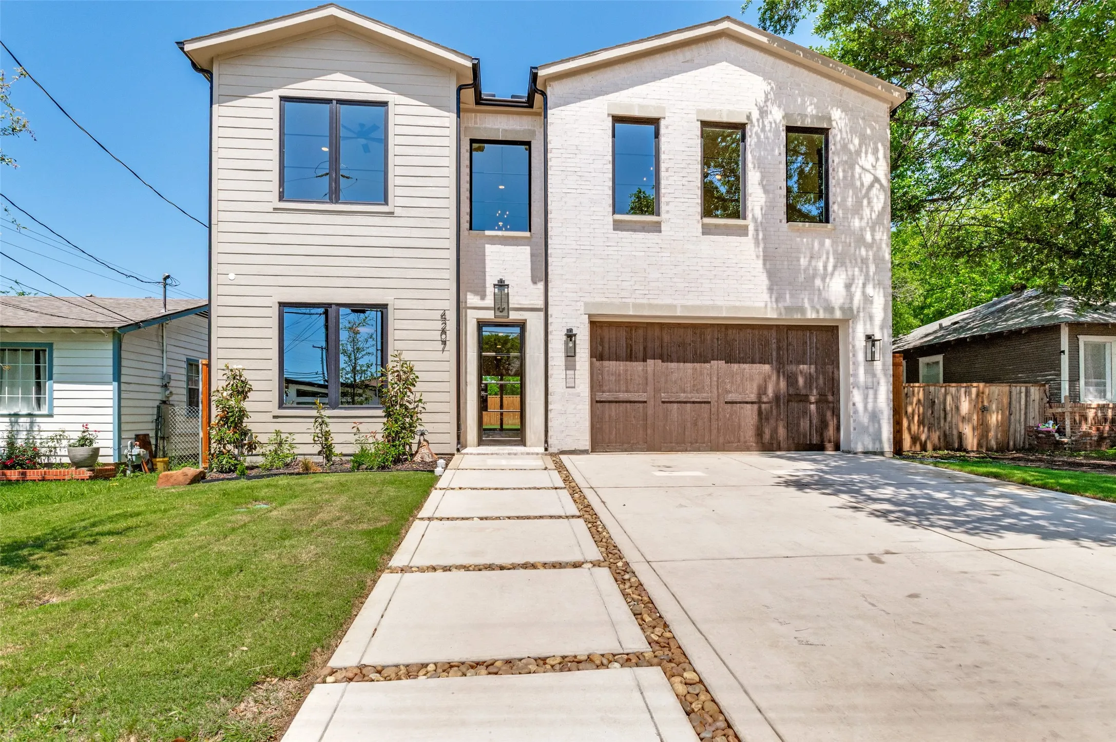 Single Family Residence For Rent in Dallas County , 4207 Bonham Street, Dallas, Texas 75229, 4 Bedroom, 4 Bathroom, 2 Garage spaces, 3,738 Sqft, built in 2026, mls#21395931, Real Estate Agent in Dallas, Homes For Rent in Dallas county, Homes For Rent in Dallas, Realtor in Dallas Texas, Real Estate Brokerage Independent Realty Texas, Luminita Cordes Realtor