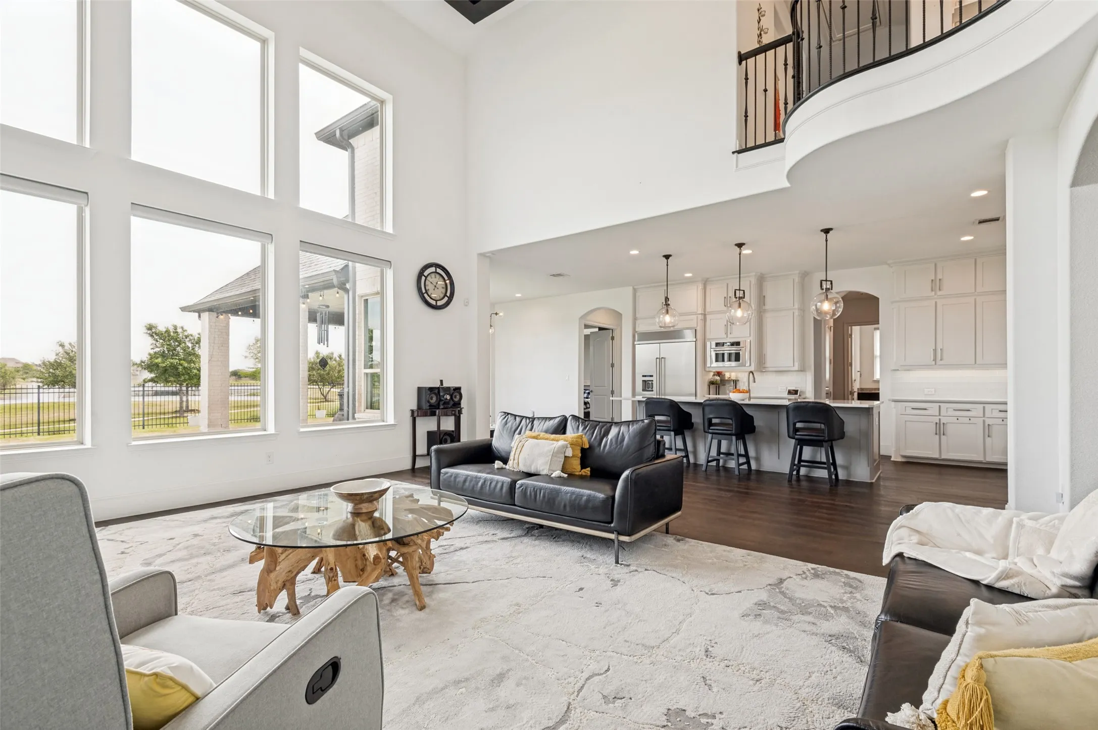 Single Family Residence For Sale in Denton County , 7298 Calypso Lane, Frisco, Texas 75036, 4 Bedroom, 5 Bathroom, 3 Garage spaces, 4,575 Sqft, built in 2017, mls#21407407, Real Estate Agent in Frisco, Homes For Sale in Denton county, Homes For Sale in Frisco, Realtor in Frisco Texas, Real Estate Brokerage Independent Realty Texas, Luminita Cordes Realtor