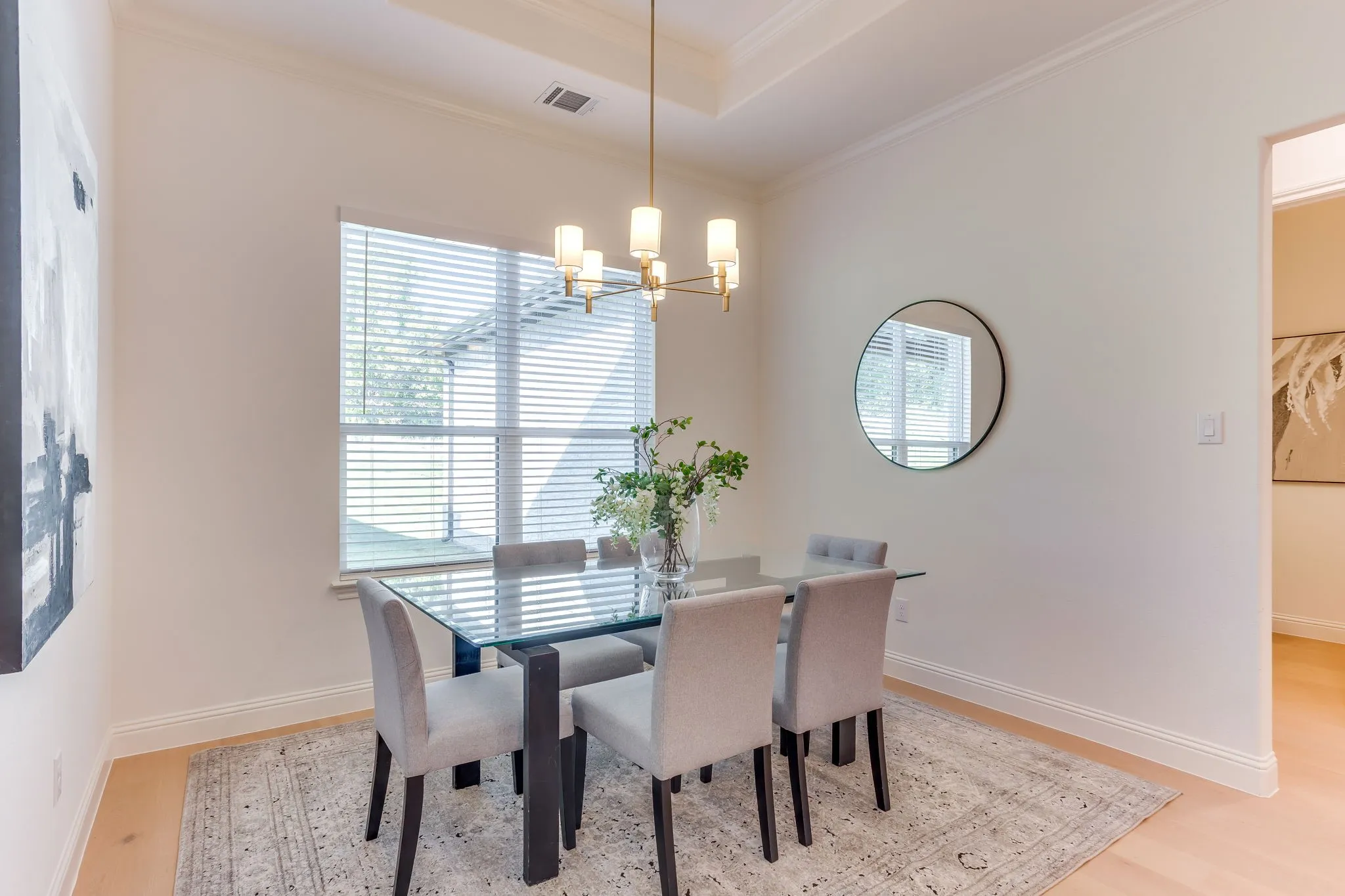 Decorative chandelier in dining area