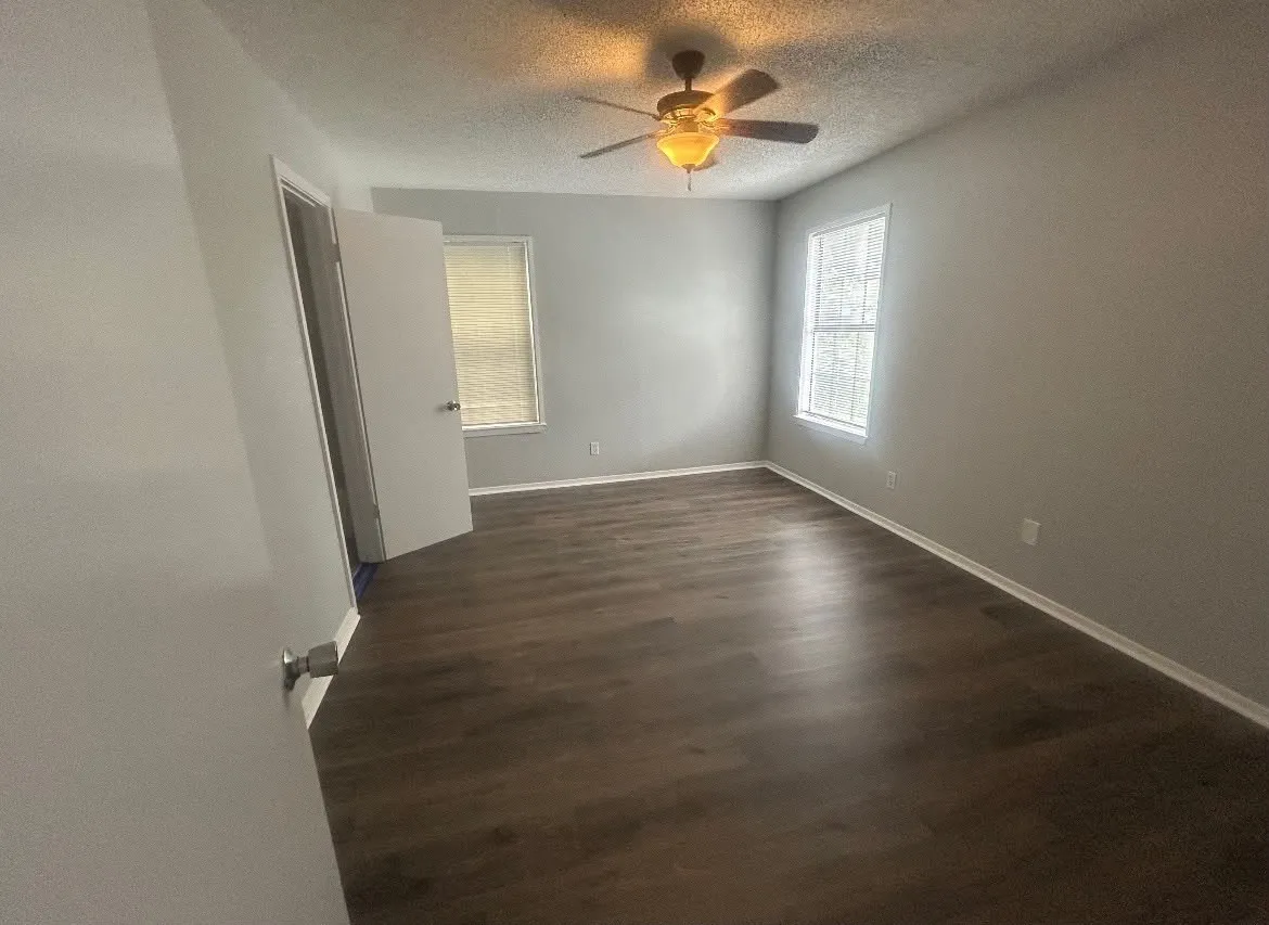 Duplex For Rent in Dallas County , 5316 Columbia Avenue, Dallas, Texas 75214, 2 Bedroom, 3 Bathroom, 1 Garage spaces, 1,152 Sqft, built in 1984, mls#21404044, Real Estate Agent in Dallas, Homes For Rent in Dallas county, Homes For Rent in Dallas, Realtor in Dallas Texas, Real Estate Brokerage Independent Realty Texas, Luminita Cordes Realtor