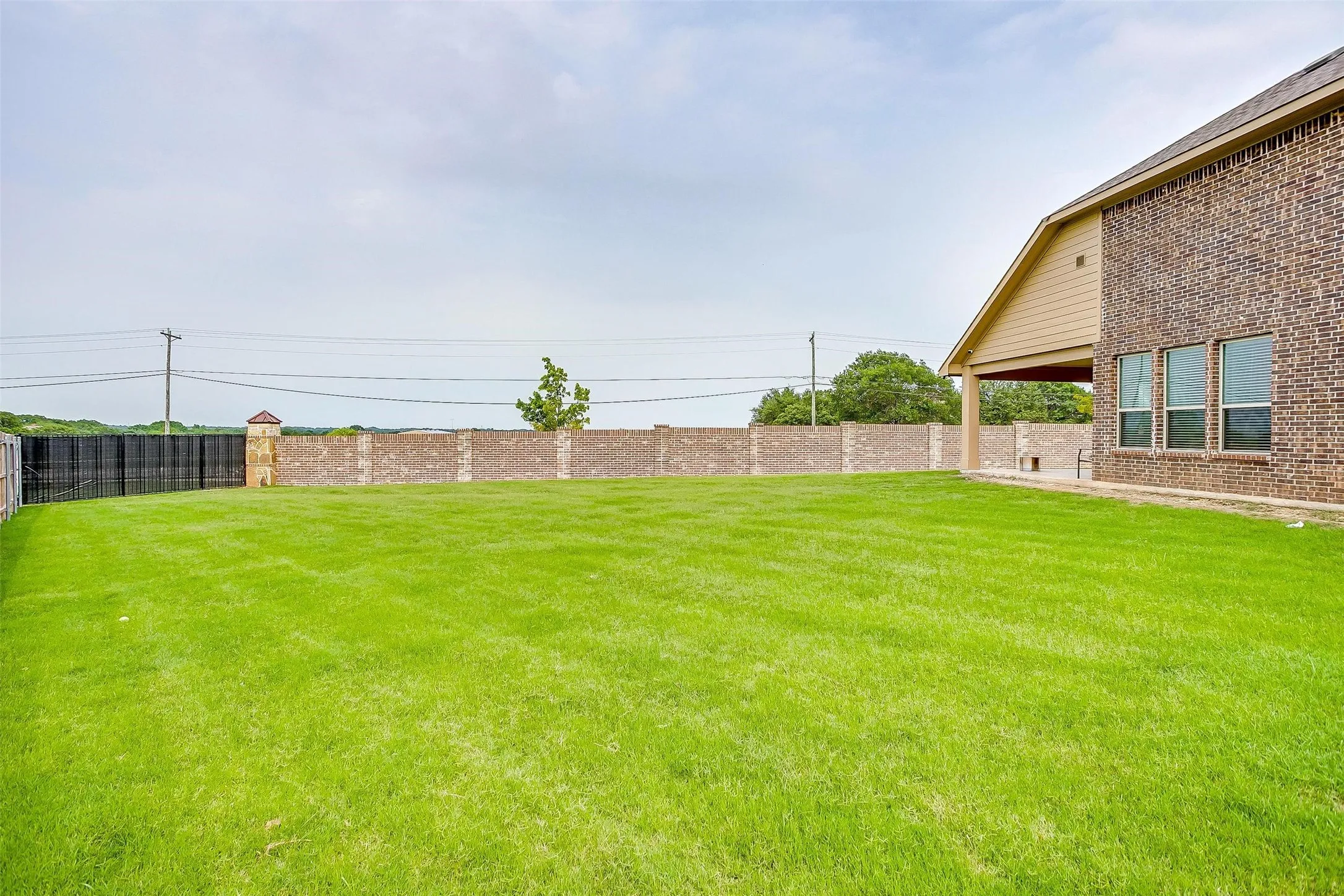 Single Family Residence For Sale in Ellis County , 458 Mesquite Grove Road, Midlothian, Texas 76065, 4 Bedroom, 4 Bathroom, 2 Garage spaces, 3,229 Sqft, built in 2021, mls#21408017, Real Estate Agent in Midlothian, Homes For Sale in Ellis county, Homes For Sale in Midlothian, Realtor in Midlothian Texas, Real Estate Brokerage Independent Realty Texas, Luminita Cordes Realtor