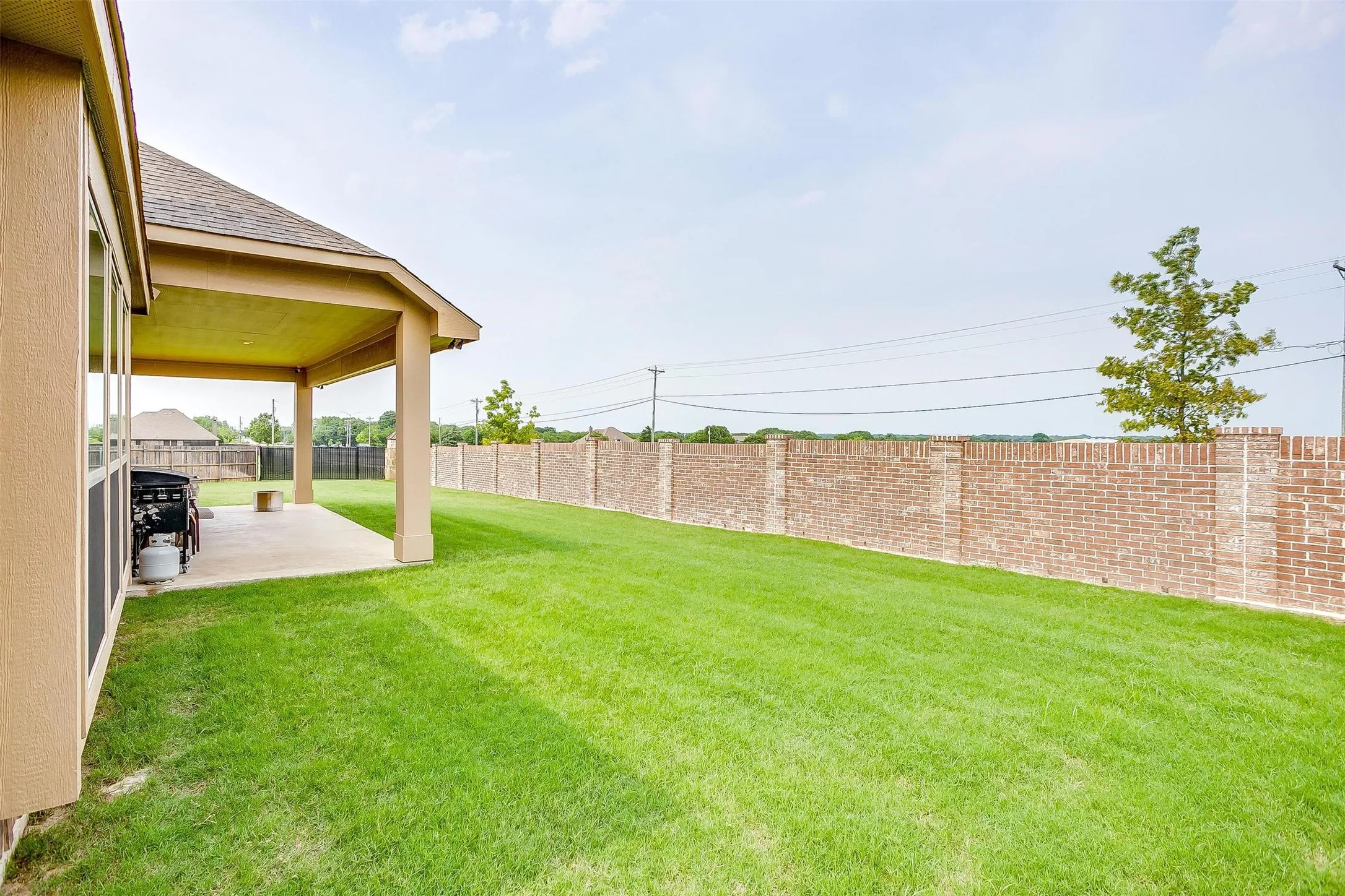 Single Family Residence For Sale in Ellis County , 458 Mesquite Grove Road, Midlothian, Texas 76065, 4 Bedroom, 4 Bathroom, 2 Garage spaces, 3,229 Sqft, built in 2021, mls#21408017, Real Estate Agent in Midlothian, Homes For Sale in Ellis county, Homes For Sale in Midlothian, Realtor in Midlothian Texas, Real Estate Brokerage Independent Realty Texas, Luminita Cordes Realtor