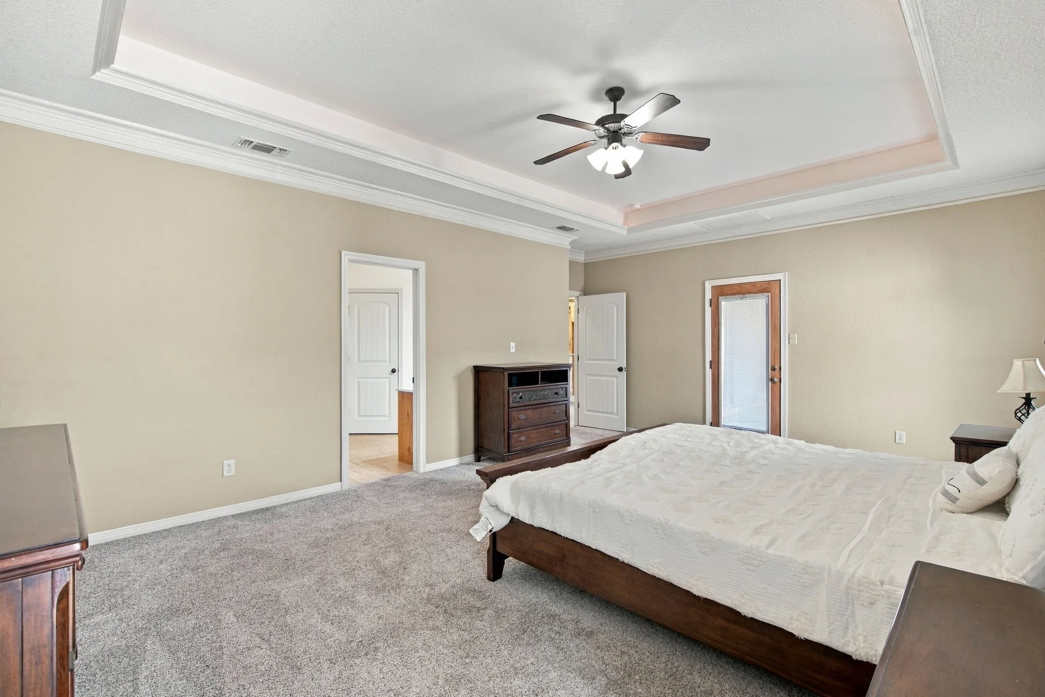 Single Family Residence For Sale in Parker County , 108 Cedar Ranch Drive, Weatherford, Texas 76087, 4 Bedroom, 3 Bathroom, 2 Garage spaces, 2,671 Sqft, built in 2012, mls#21363193, Real Estate Agent in Weatherford, Homes For Sale in Parker county, Homes For Sale in Weatherford, Realtor in Weatherford Texas, Real Estate Brokerage Independent Realty Texas, Luminita Cordes Realtor