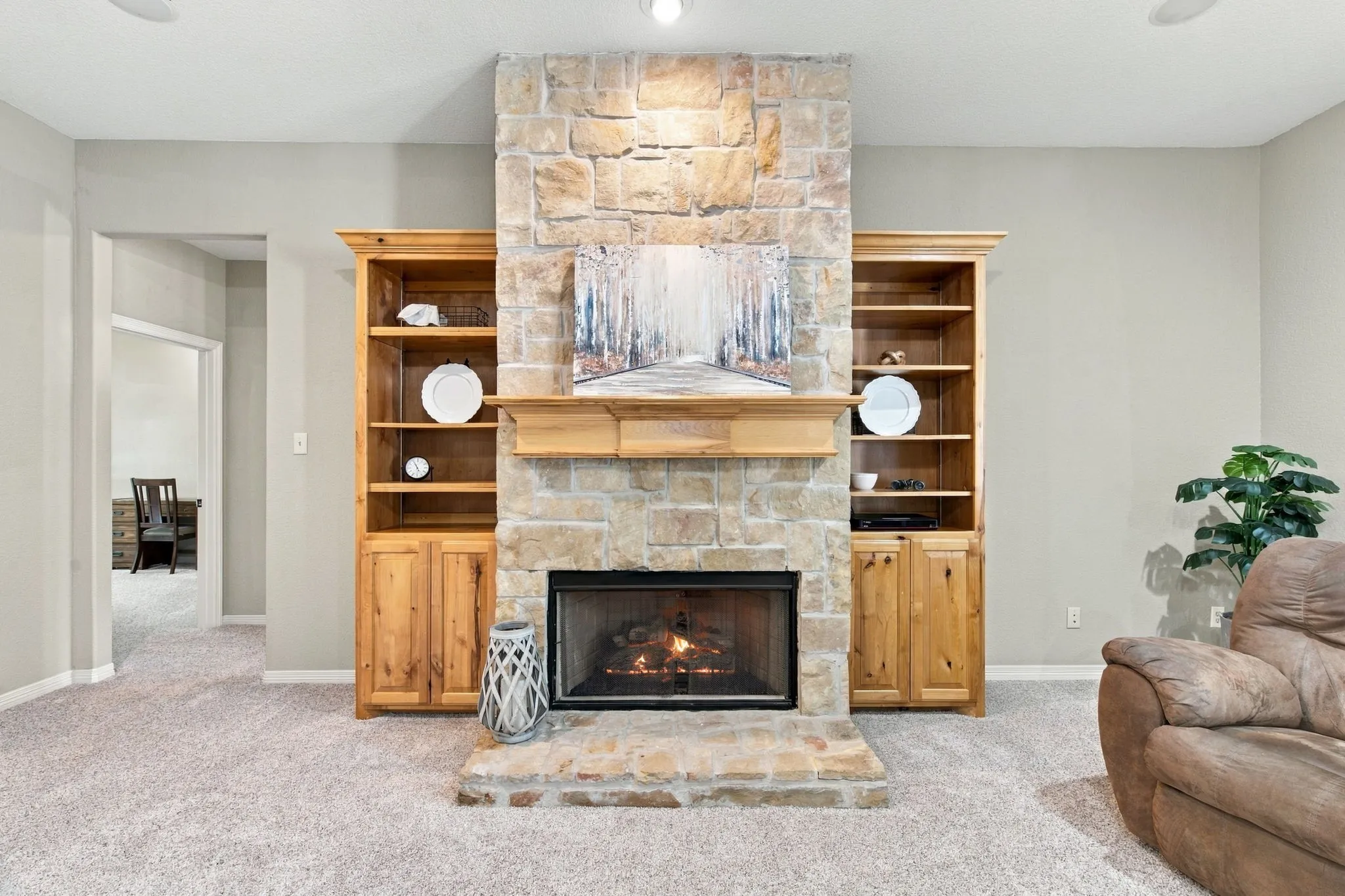 Single Family Residence For Sale in Parker County , 108 Cedar Ranch Drive, Weatherford, Texas 76087, 4 Bedroom, 3 Bathroom, 2 Garage spaces, 2,671 Sqft, built in 2012, mls#21363193, Real Estate Agent in Weatherford, Homes For Sale in Parker county, Homes For Sale in Weatherford, Realtor in Weatherford Texas, Real Estate Brokerage Independent Realty Texas, Luminita Cordes Realtor