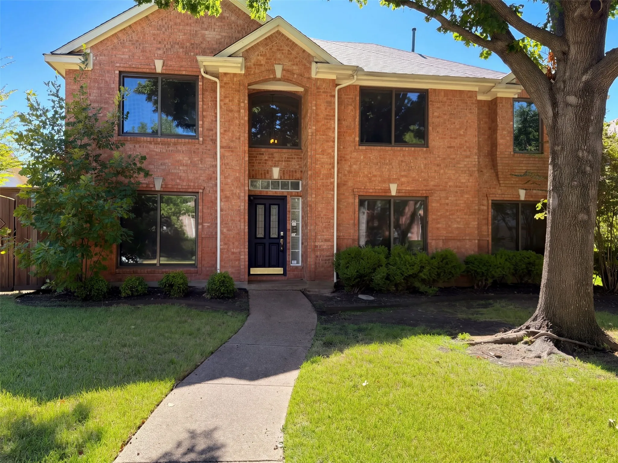 Single Family Residence For Sale in Collin County , 4412 Cedar Valley Drive, Plano, Texas 75024, 5 Bedroom, 3 Bathroom, 2 Garage spaces, 3,152 Sqft, built in 1996, mls#21407735, Real Estate Agent in Plano, Homes For Sale in Collin county, Homes For Sale in Plano, Realtor in Plano Texas, Real Estate Brokerage Independent Realty Texas, Luminita Cordes Realtor