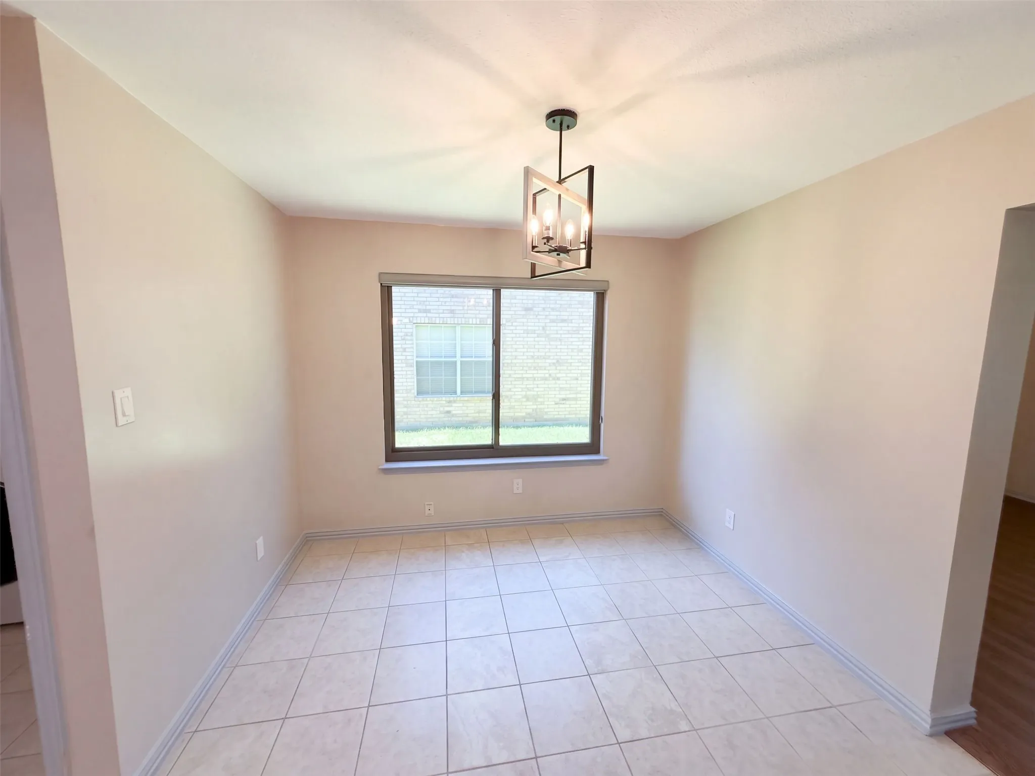 Single Family Residence For Sale in Collin County , 4412 Cedar Valley Drive, Plano, Texas 75024, 5 Bedroom, 3 Bathroom, 2 Garage spaces, 3,152 Sqft, built in 1996, mls#21407735, Real Estate Agent in Plano, Homes For Sale in Collin county, Homes For Sale in Plano, Realtor in Plano Texas, Real Estate Brokerage Independent Realty Texas, Luminita Cordes Realtor