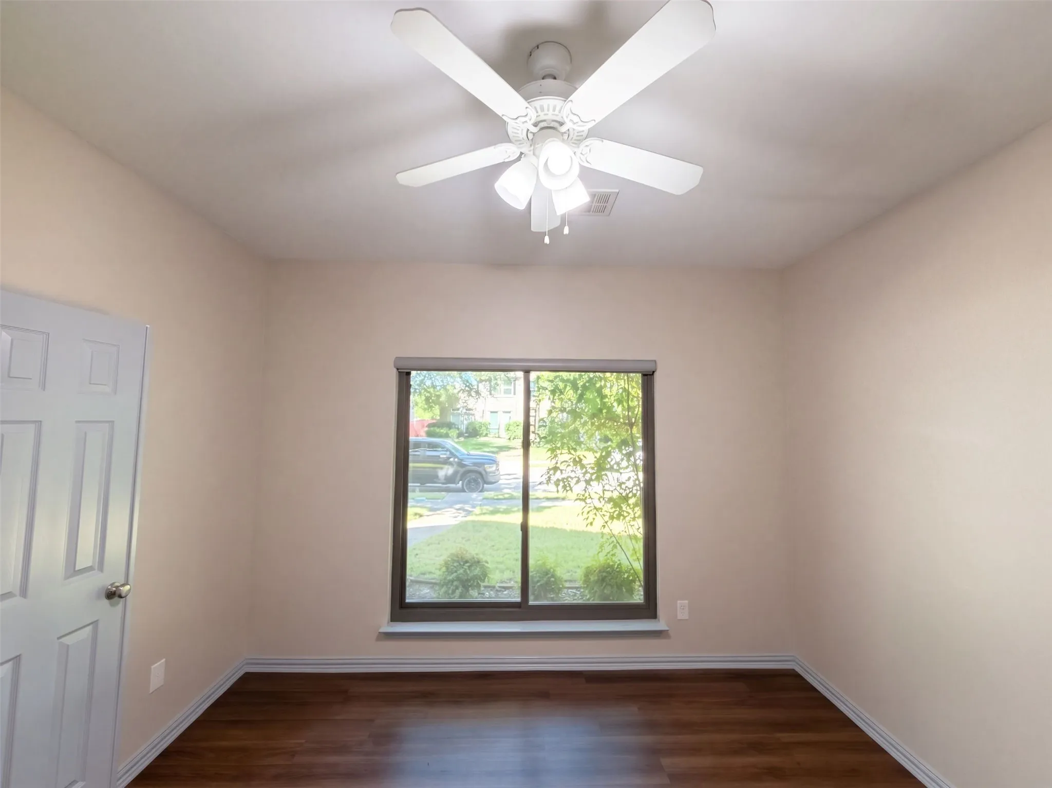 Single Family Residence For Sale in Collin County , 4412 Cedar Valley Drive, Plano, Texas 75024, 5 Bedroom, 3 Bathroom, 2 Garage spaces, 3,152 Sqft, built in 1996, mls#21407735, Real Estate Agent in Plano, Homes For Sale in Collin county, Homes For Sale in Plano, Realtor in Plano Texas, Real Estate Brokerage Independent Realty Texas, Luminita Cordes Realtor