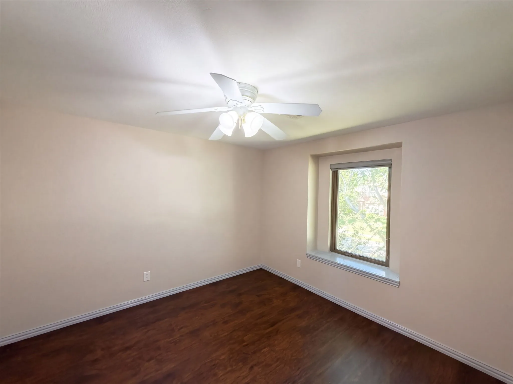 Single Family Residence For Sale in Collin County , 4412 Cedar Valley Drive, Plano, Texas 75024, 5 Bedroom, 3 Bathroom, 2 Garage spaces, 3,152 Sqft, built in 1996, mls#21407735, Real Estate Agent in Plano, Homes For Sale in Collin county, Homes For Sale in Plano, Realtor in Plano Texas, Real Estate Brokerage Independent Realty Texas, Luminita Cordes Realtor