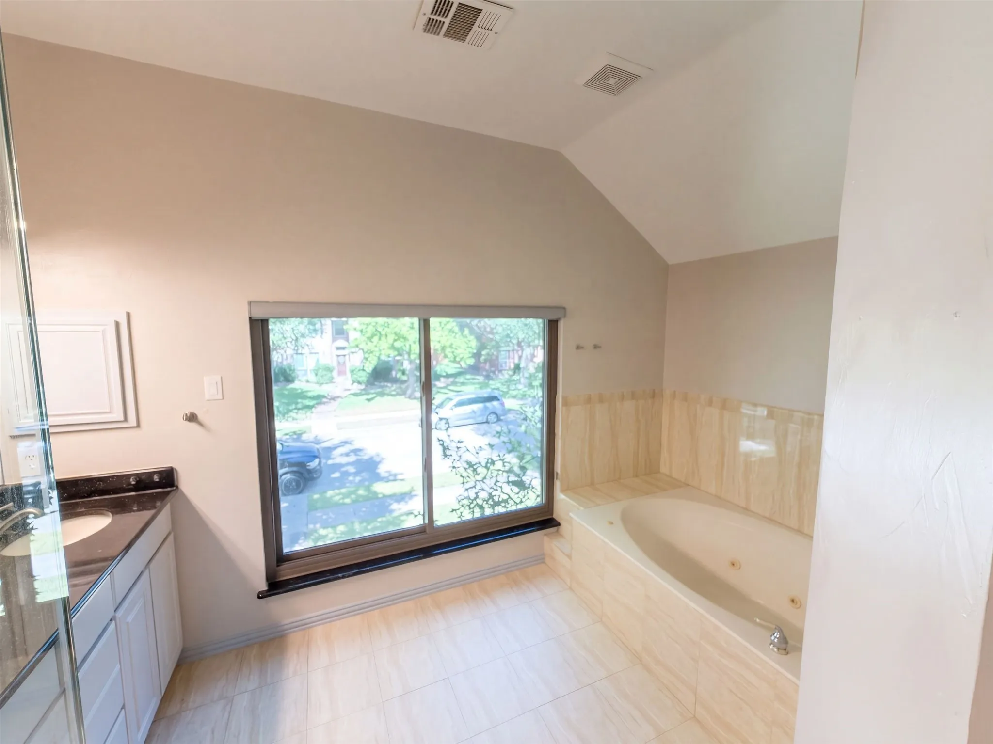 Single Family Residence For Sale in Collin County , 4412 Cedar Valley Drive, Plano, Texas 75024, 5 Bedroom, 3 Bathroom, 2 Garage spaces, 3,152 Sqft, built in 1996, mls#21407735, Real Estate Agent in Plano, Homes For Sale in Collin county, Homes For Sale in Plano, Realtor in Plano Texas, Real Estate Brokerage Independent Realty Texas, Luminita Cordes Realtor