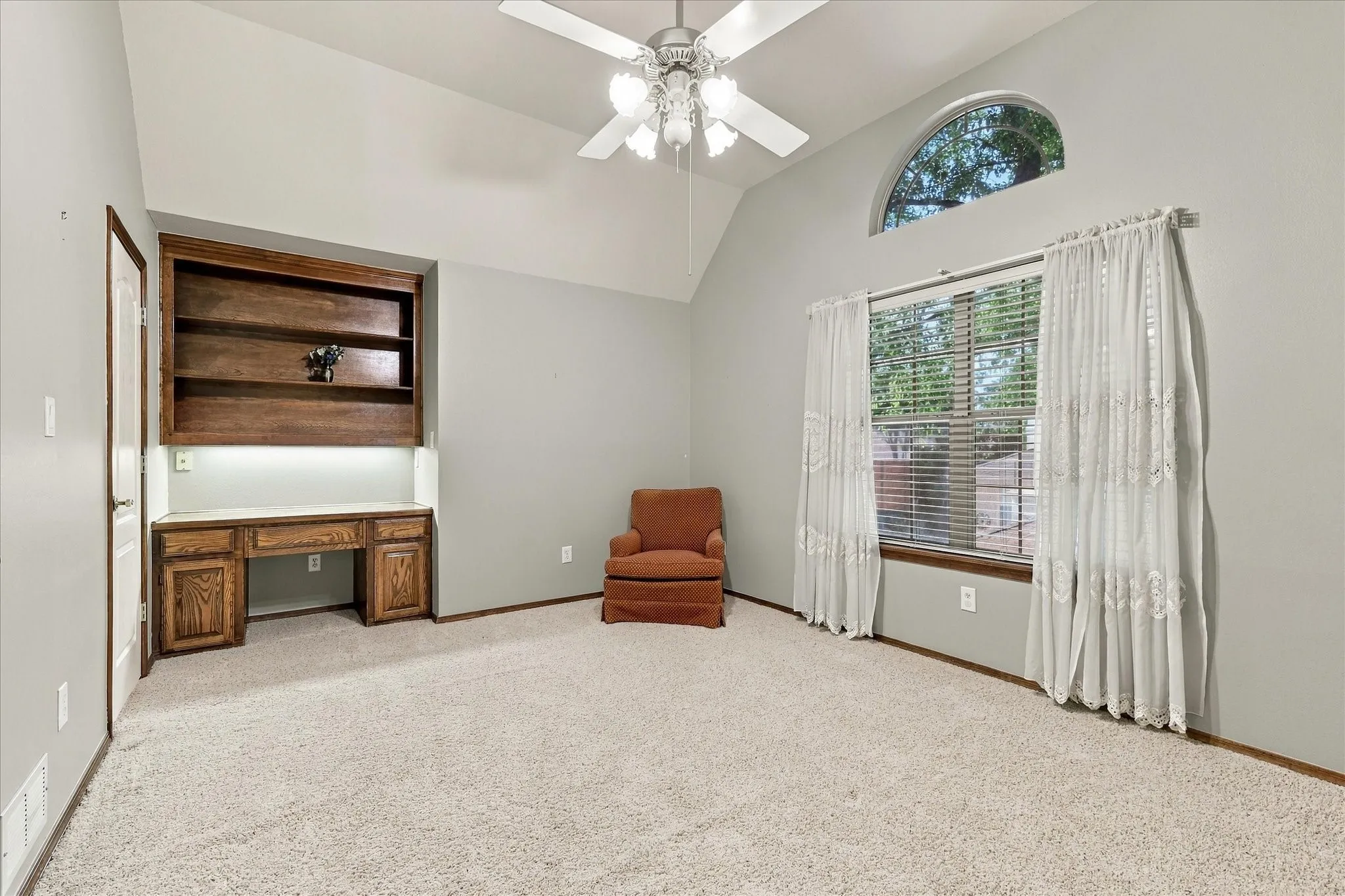Single Family Residence For Sale in Denton County , 1912 Kipling Drive, Flower Mound, Texas 75022, 4 Bedroom, 4 Bathroom, 3 Garage spaces, 3,440 Sqft, built in 1994, mls#21398051, Real Estate Agent in Flower Mound, Homes For Sale in Denton county, Homes For Sale in Flower Mound, Realtor in Flower Mound Texas, Real Estate Brokerage Independent Realty Texas, Luminita Cordes Realtor