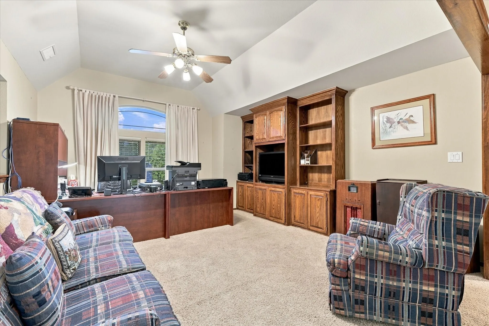 Single Family Residence For Sale in Denton County , 1912 Kipling Drive, Flower Mound, Texas 75022, 4 Bedroom, 4 Bathroom, 3 Garage spaces, 3,440 Sqft, built in 1994, mls#21398051, Real Estate Agent in Flower Mound, Homes For Sale in Denton county, Homes For Sale in Flower Mound, Realtor in Flower Mound Texas, Real Estate Brokerage Independent Realty Texas, Luminita Cordes Realtor