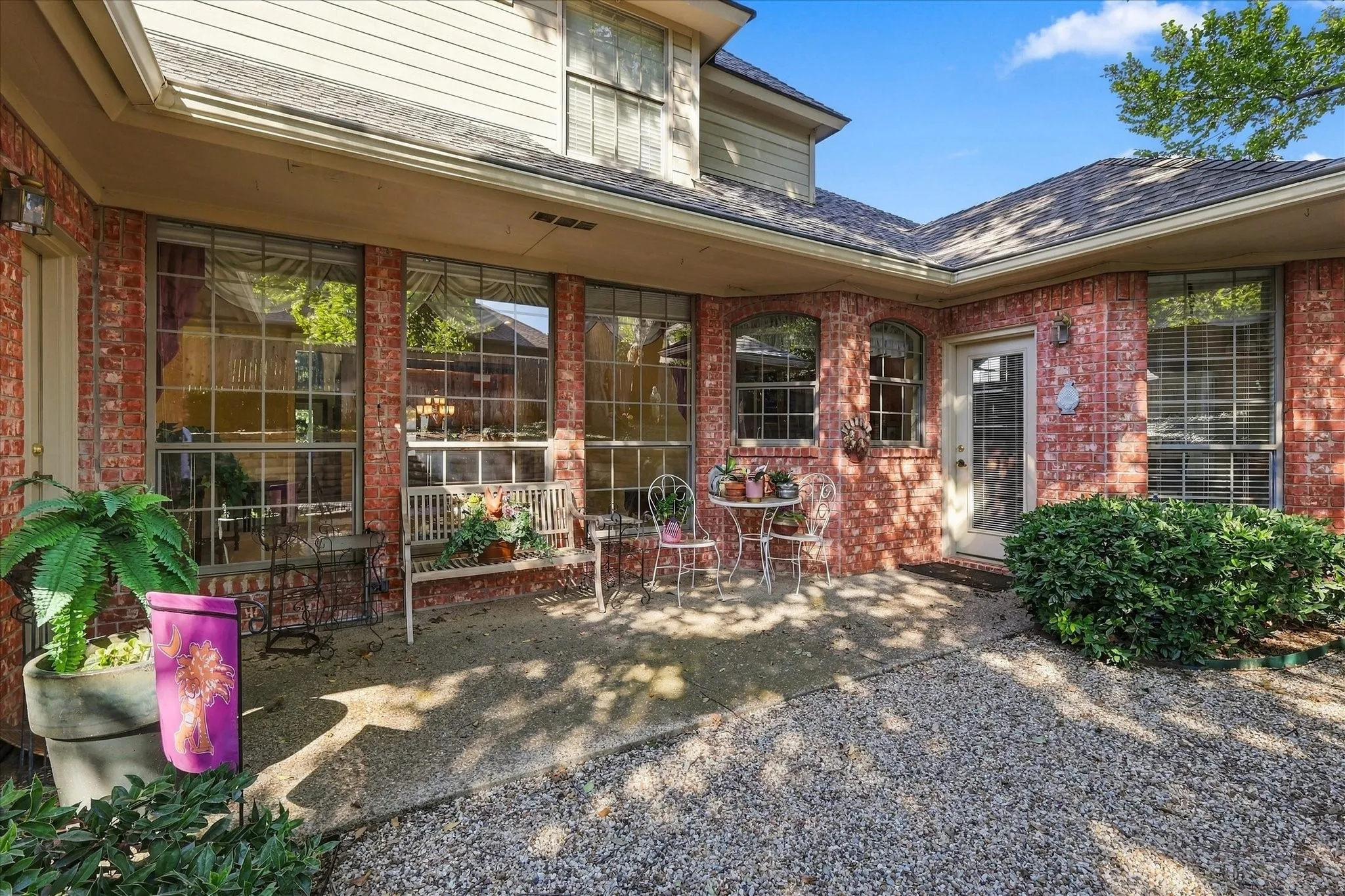 Single Family Residence For Sale in Denton County , 1912 Kipling Drive, Flower Mound, Texas 75022, 4 Bedroom, 4 Bathroom, 3 Garage spaces, 3,440 Sqft, built in 1994, mls#21398051, Real Estate Agent in Flower Mound, Homes For Sale in Denton county, Homes For Sale in Flower Mound, Realtor in Flower Mound Texas, Real Estate Brokerage Independent Realty Texas, Luminita Cordes Realtor