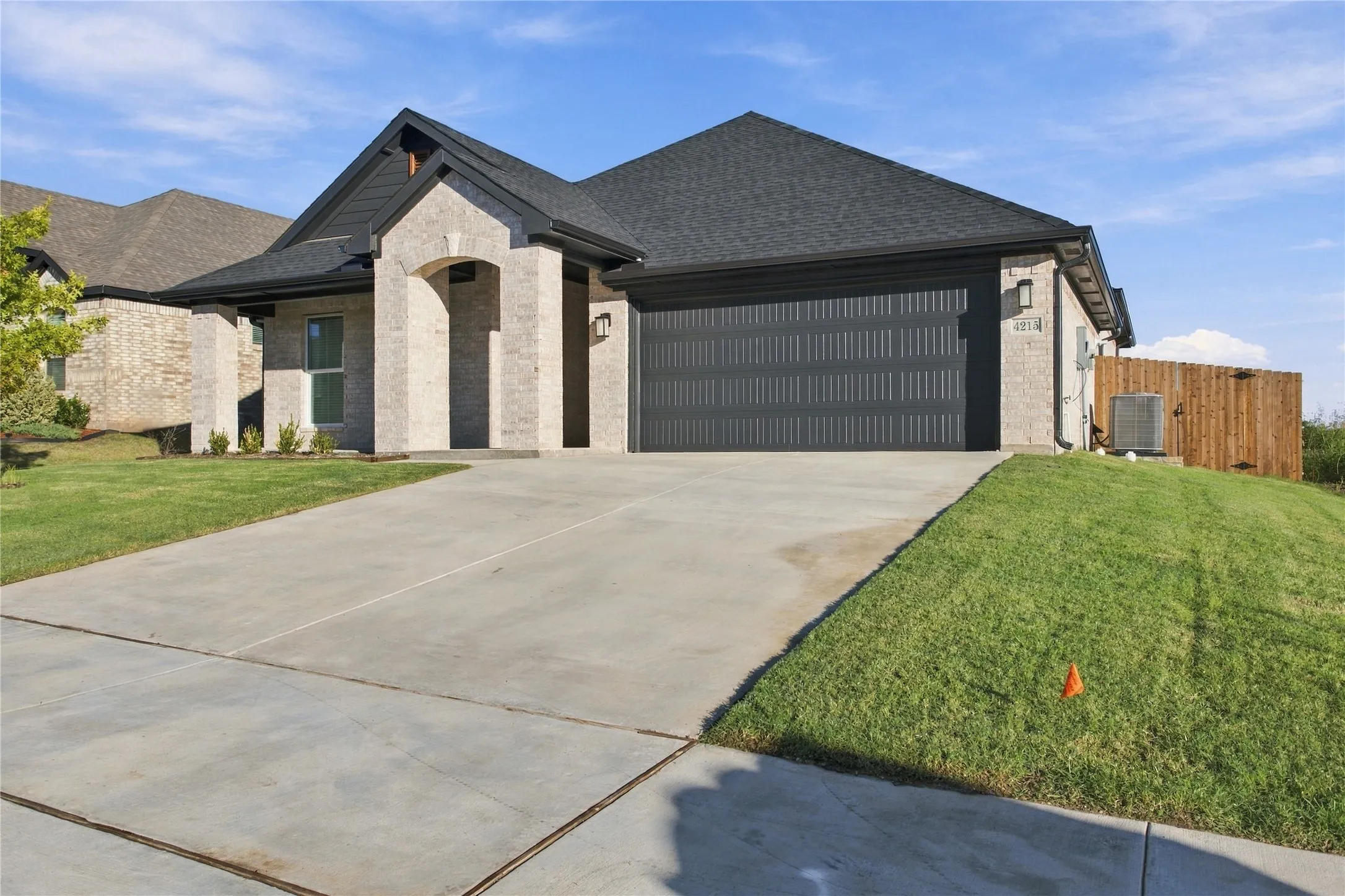 Single Family Residence For Sale in Grayson County , 4215 Hummingbird Drive, Sherman, Texas 75092, 4 Bedroom, 2 Bathroom, 2 Garage spaces, 1,960 Sqft, built in 2026, mls#21407798, Real Estate Agent in Sherman, Homes For Sale in Grayson county, Homes For Sale in Sherman, Realtor in Sherman Texas, Real Estate Brokerage Independent Realty Texas, Luminita Cordes Realtor