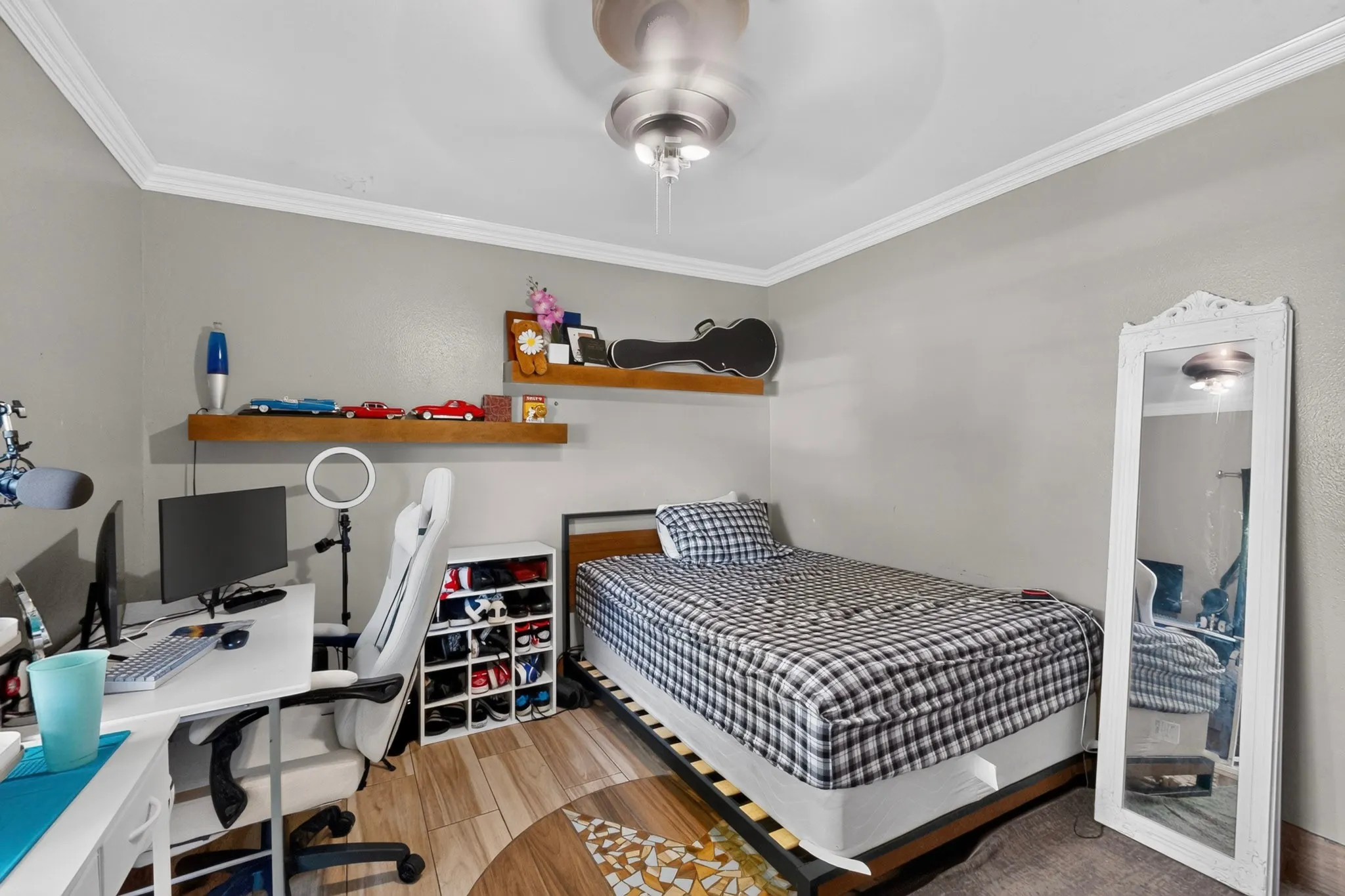 Single Family Residence For Sale in Dallas County , 2520 Hillsboro Avenue, Dallas, Texas 75228, 5 Bedroom, 3 Bathroom, Garage spaces, 1,962 Sqft, built in 1957, mls#21404822, Real Estate Agent in Dallas, Homes For Sale in Dallas county, Homes For Sale in Dallas, Realtor in Dallas Texas, Real Estate Brokerage Independent Realty Texas, Luminita Cordes Realtor