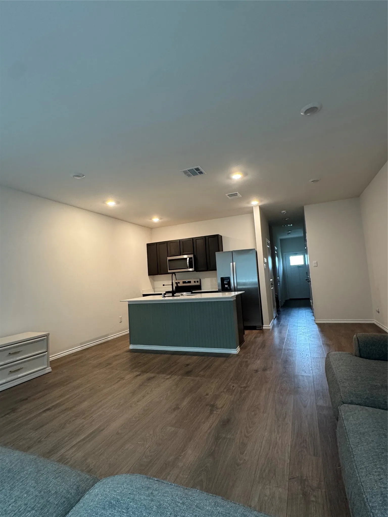Single Family Residence For Rent in Collin County , 6104 Primrose Road, Princeton, Texas 75407, 3 Bedroom, 3 Bathroom, 1 Garage spaces, 1,419 Sqft, built in 2025, mls#21401726, Real Estate Agent in Princeton, Homes For Rent in Collin county, Homes For Rent in Princeton, Realtor in Princeton Texas, Real Estate Brokerage Independent Realty Texas, Luminita Cordes Realtor