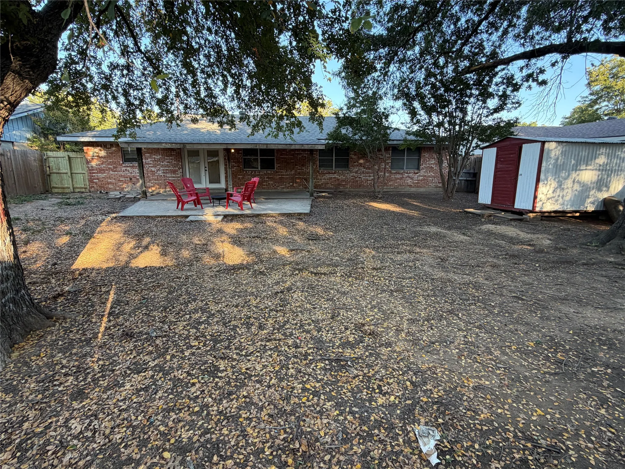 Single Family Residence For Rent in Tarrant County , 1213 Mary Drive, Hurst, Texas 76053, 4 Bedroom, 2 Bathroom, 2 Garage spaces, 1,453 Sqft, built in 1959, mls#21408157, Real Estate Agent in Hurst, Homes For Rent in Tarrant county, Homes For Rent in Hurst, Realtor in Hurst Texas, Real Estate Brokerage Independent Realty Texas, Luminita Cordes Realtor