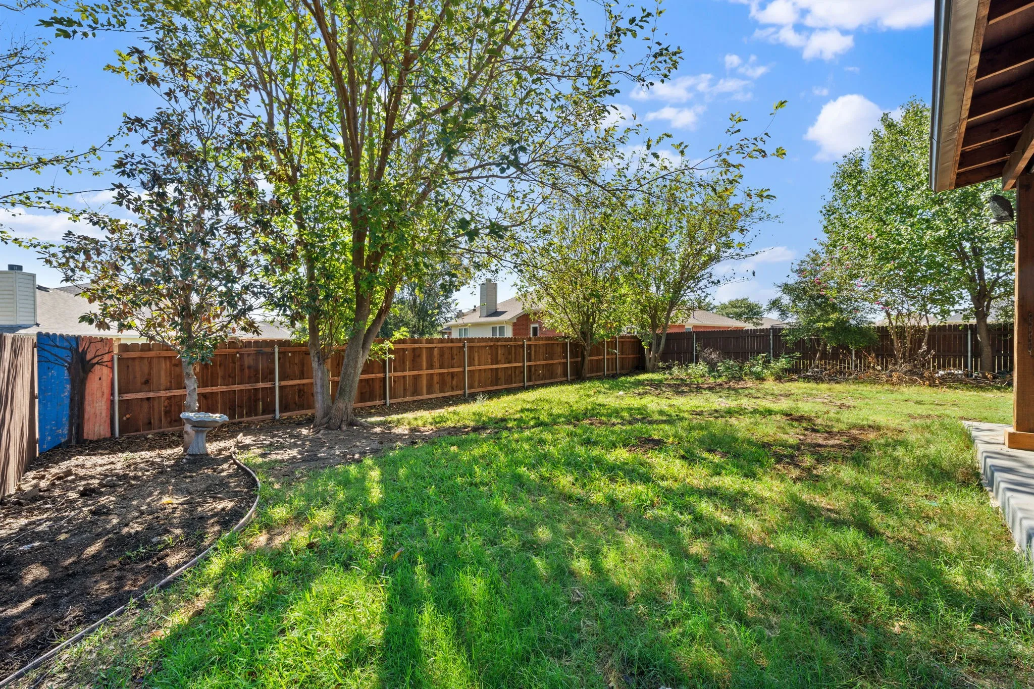 Single Family Residence For Sale in Tarrant County , 5104 Postwood Drive, Fort Worth, Texas 76244, 5 Bedroom, 3 Bathroom, 2 Garage spaces, 3,224 Sqft, built in 2003, mls#21408048, Real Estate Agent in Fort Worth, Homes For Sale in Tarrant county, Homes For Sale in Fort Worth, Realtor in Fort Worth Texas, Real Estate Brokerage Independent Realty Texas, Luminita Cordes Realtor
