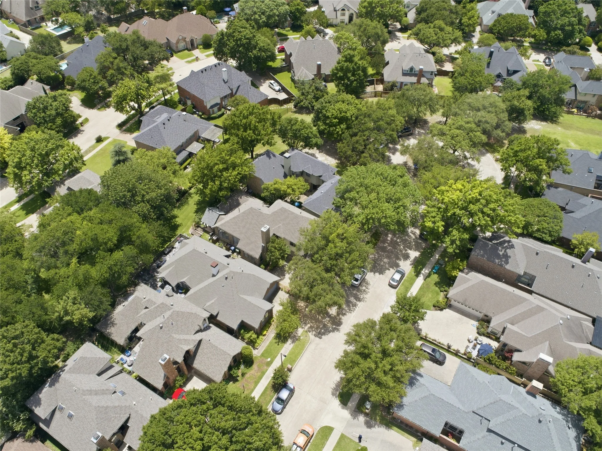 Single Family Residence For Sale in Dallas County , 2614 Rockport Circle, Garland, Texas 75044, 3 Bedroom, 2 Bathroom, 2 Garage spaces, 1,996 Sqft, built in 1988, mls#21407997, Real Estate Agent in Garland, Homes For Sale in Dallas county, Homes For Sale in Garland, Realtor in Garland Texas, Real Estate Brokerage Independent Realty Texas, Luminita Cordes Realtor