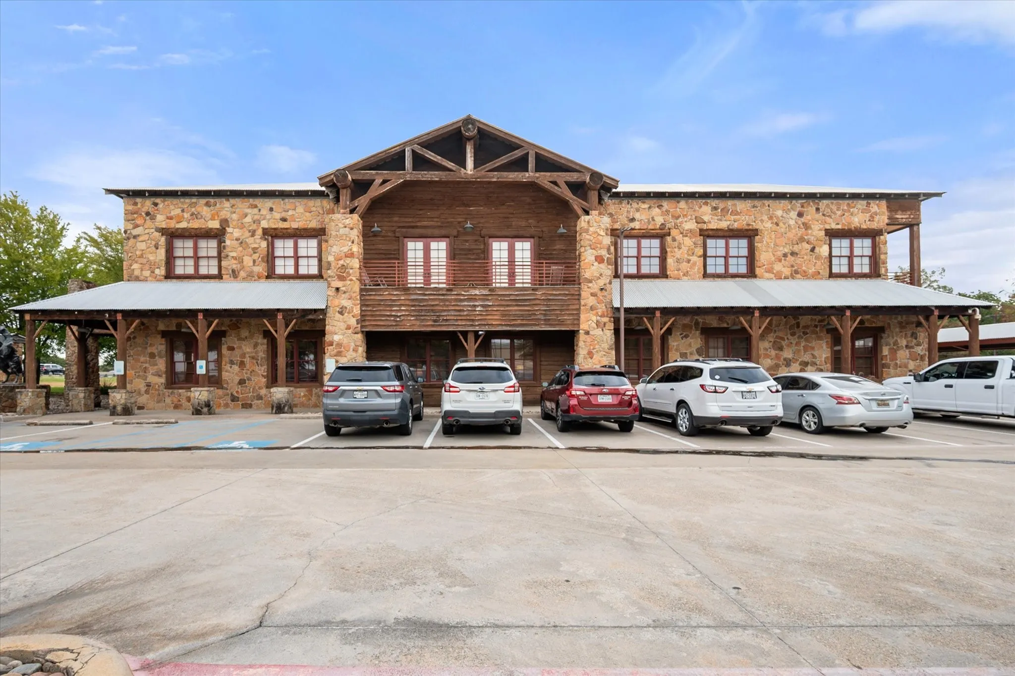 Office For Rent in Tarrant County , 2340 W Interstate 20 226, Arlington, Texas 76017, 0, 0, Garage spaces, 0 Sqft, built in 2003, mls#21408173, Real Estate Agent in Arlington, Homes For Rent in Tarrant county, Homes For Rent in Arlington, Realtor in Arlington Texas, Real Estate Brokerage Independent Realty Texas, Luminita Cordes Realtor