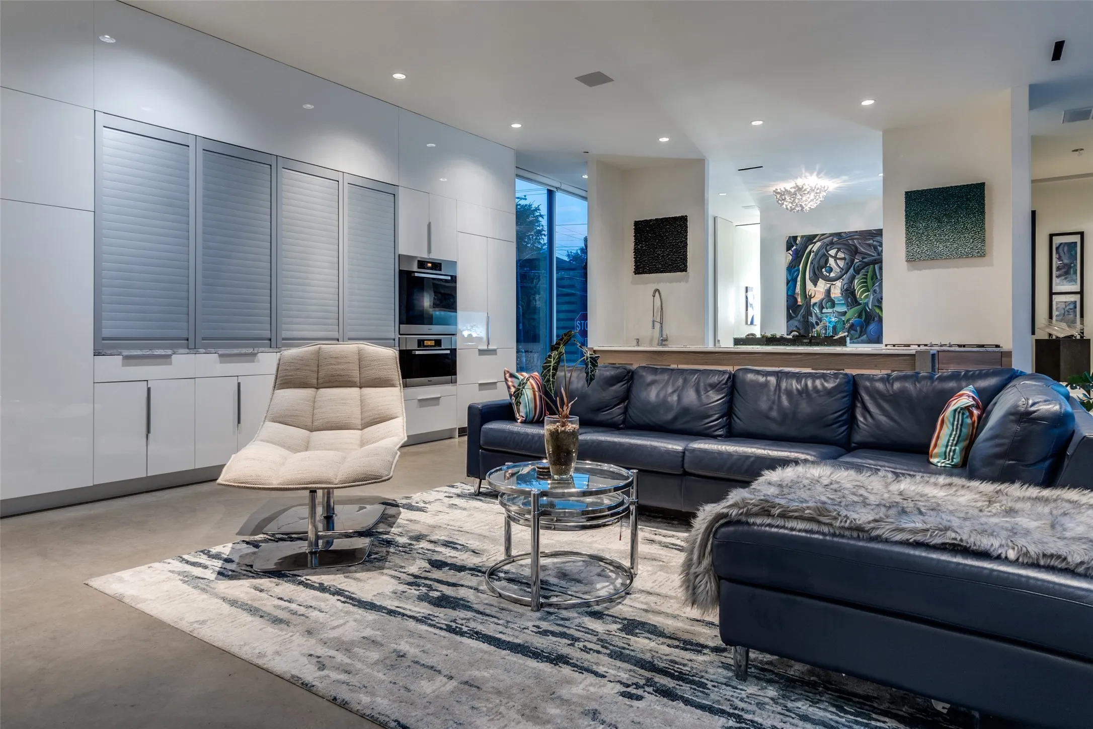 Multiple Parcels For Sale in Dallas County , 2300 N Carroll Avenue, Dallas, Texas 75204, 5 Bedroom, 5 Bathroom, 2 Garage spaces, 3,971 Sqft, built in 2013, mls#21406995, Real Estate Agent in Dallas, Homes For Sale in Dallas county, Homes For Sale in Dallas, Realtor in Dallas Texas, Real Estate Brokerage Independent Realty Texas, Luminita Cordes Realtor