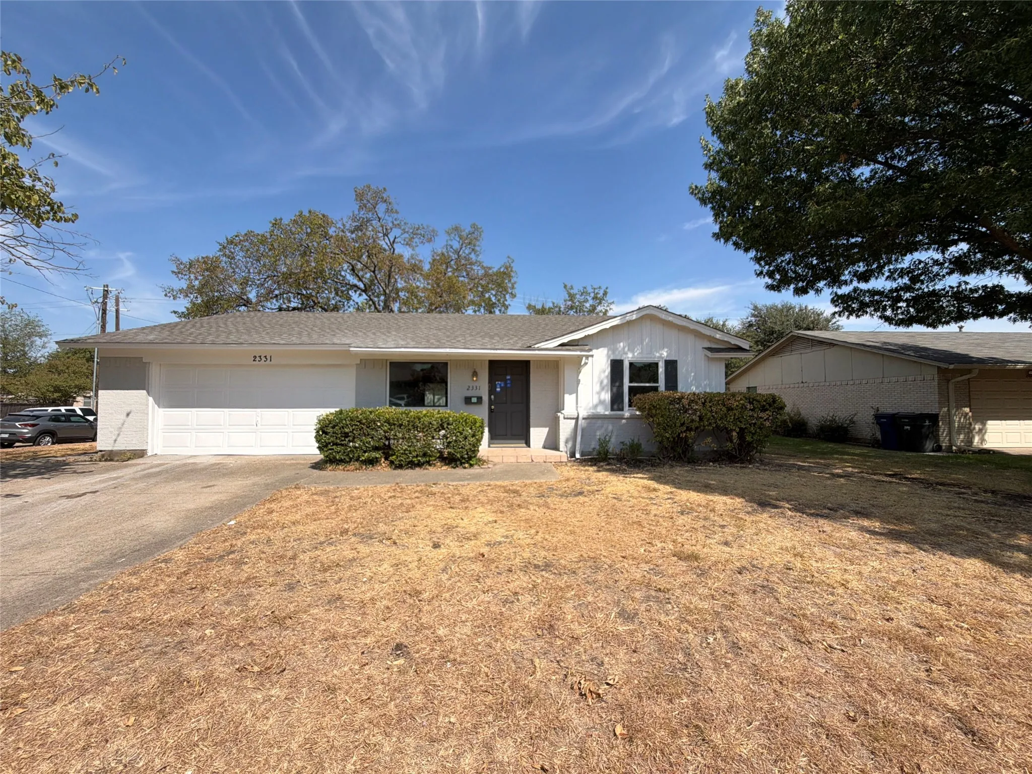 Single Family Residence For Sale in Dallas County , 2331 Royal Drive, Garland, Texas 75041, 3 Bedroom, 2 Bathroom, 2 Garage spaces, 1,271 Sqft, built in 1962, mls#21407728, Real Estate Agent in Garland, Homes For Sale in Dallas county, Homes For Sale in Garland, Realtor in Garland Texas, Real Estate Brokerage Independent Realty Texas, Luminita Cordes Realtor