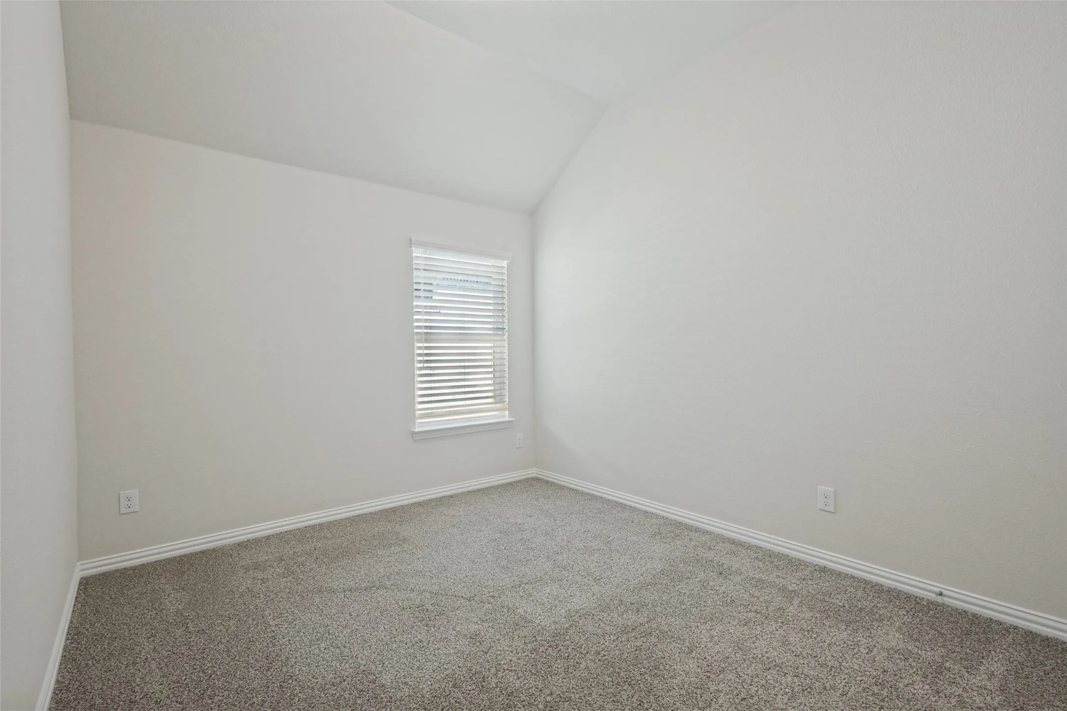 Single Family Residence For Sale in Collin County , 1329 Huntington Drive, Anna, Texas 75409, 4 Bedroom, 3 Bathroom, 2 Garage spaces, 2,261 Sqft, built in 2025, mls#21406154, Real Estate Agent in Anna, Homes For Sale in Collin county, Homes For Sale in Anna, Realtor in Anna Texas, Real Estate Brokerage Independent Realty Texas, Luminita Cordes Realtor