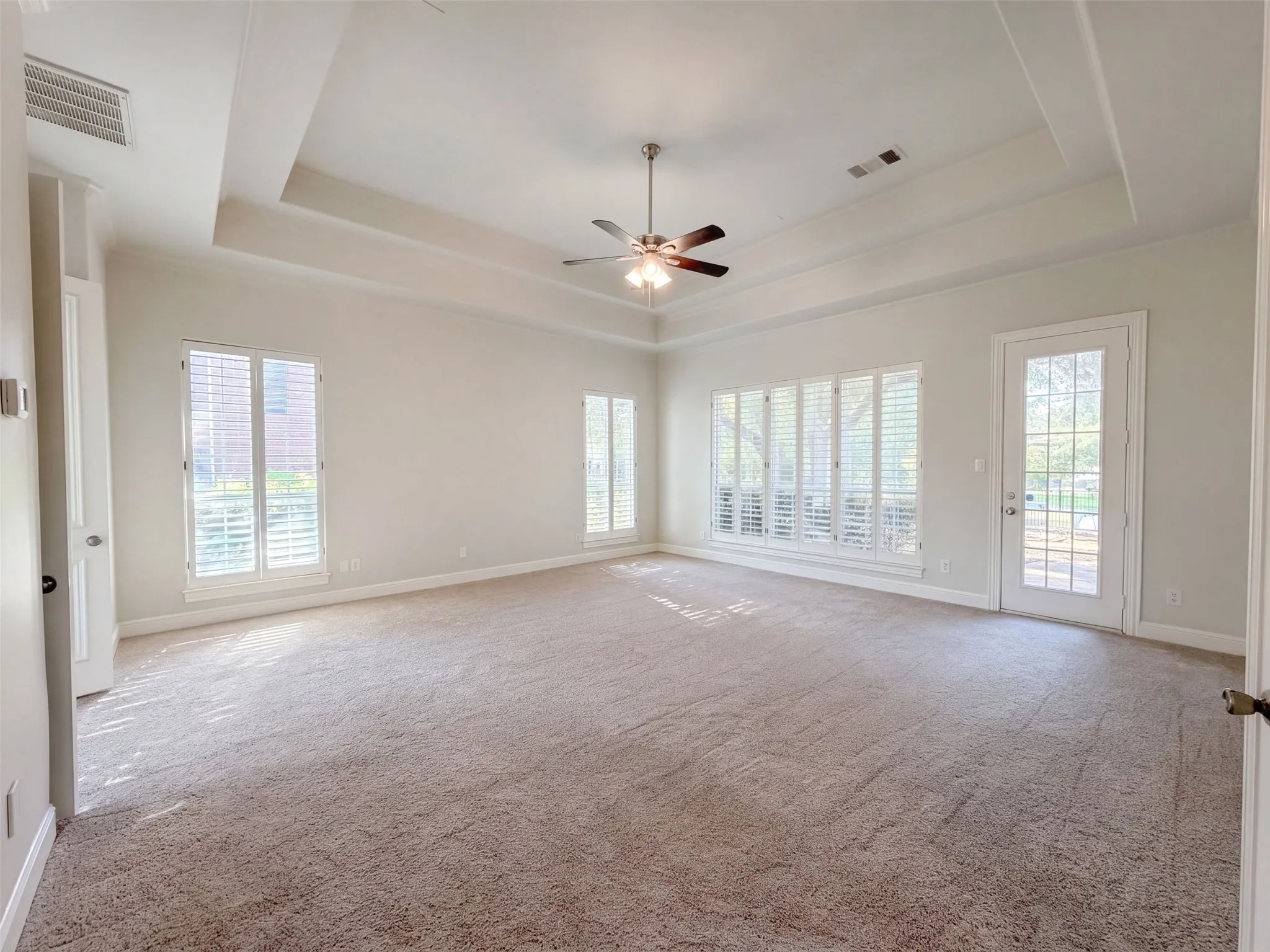 Single Family Residence For Sale in Denton County , 4615 Wildgrove Drive, Flower Mound, Texas 75022, 5 Bedroom, 5 Bathroom, 2 Garage spaces, 4,215 Sqft, built in 1999, mls#21407712, Real Estate Agent in Flower Mound, Homes For Sale in Denton county, Homes For Sale in Flower Mound, Realtor in Flower Mound Texas, Real Estate Brokerage Independent Realty Texas, Luminita Cordes Realtor