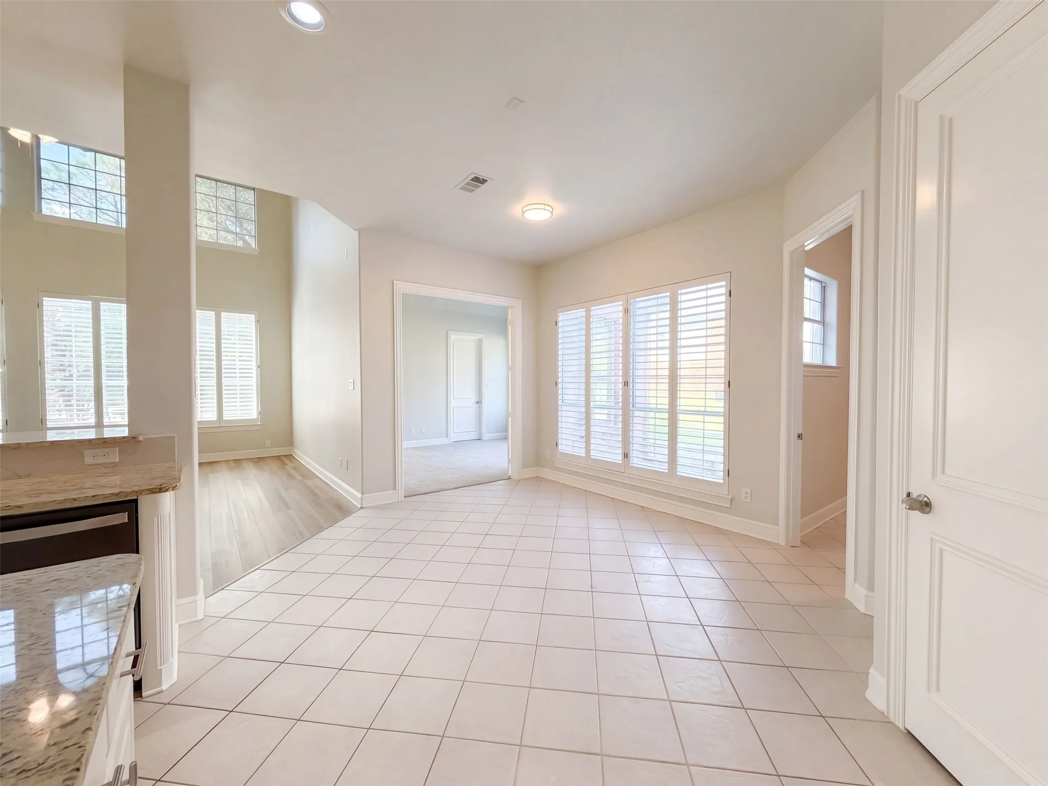 Single Family Residence For Sale in Denton County , 4615 Wildgrove Drive, Flower Mound, Texas 75022, 5 Bedroom, 5 Bathroom, 2 Garage spaces, 4,215 Sqft, built in 1999, mls#21407712, Real Estate Agent in Flower Mound, Homes For Sale in Denton county, Homes For Sale in Flower Mound, Realtor in Flower Mound Texas, Real Estate Brokerage Independent Realty Texas, Luminita Cordes Realtor