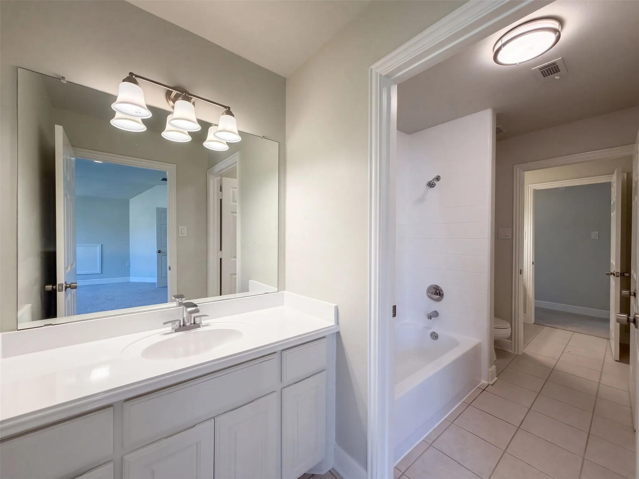 Single Family Residence For Sale in Denton County , 4615 Wildgrove Drive, Flower Mound, Texas 75022, 5 Bedroom, 5 Bathroom, 2 Garage spaces, 4,215 Sqft, built in 1999, mls#21407712, Real Estate Agent in Flower Mound, Homes For Sale in Denton county, Homes For Sale in Flower Mound, Realtor in Flower Mound Texas, Real Estate Brokerage Independent Realty Texas, Luminita Cordes Realtor