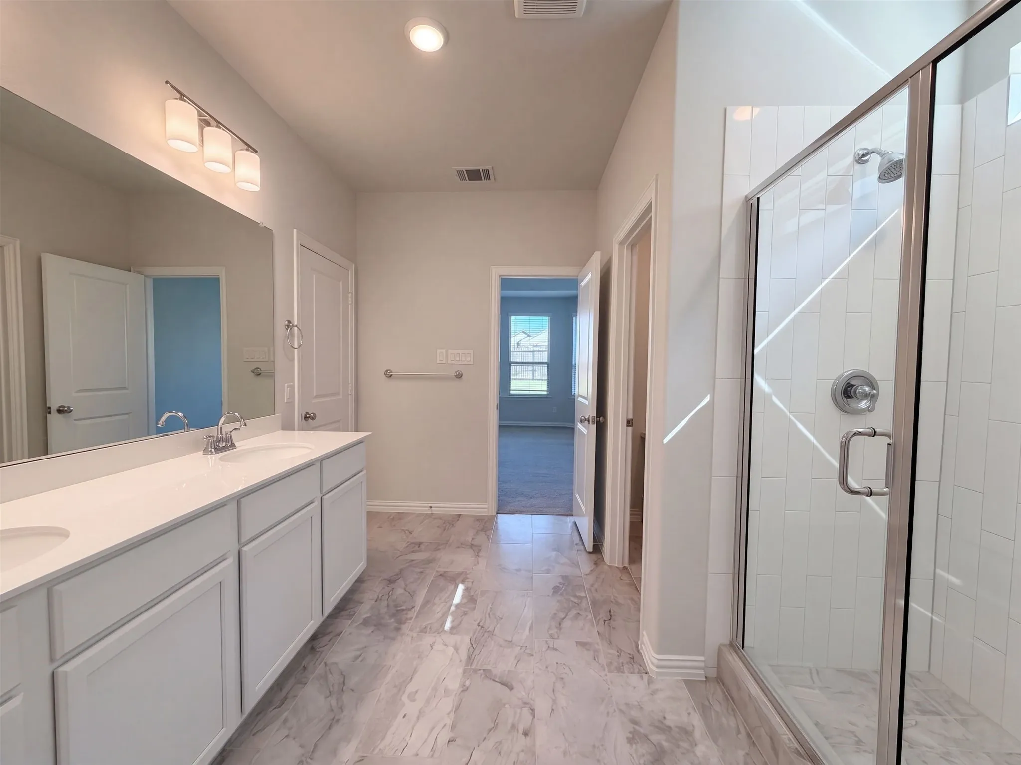 Single Family Residence For Sale in Denton County , 3704 Bluestem Boulevard, Argyle, Texas 76226, 5 Bedroom, 4 Bathroom, 2 Garage spaces, 3,409 Sqft, built in 2022, mls#21407650, Real Estate Agent in Argyle, Homes For Sale in Denton county, Homes For Sale in Argyle, Realtor in Argyle Texas, Real Estate Brokerage Independent Realty Texas, Luminita Cordes Realtor
