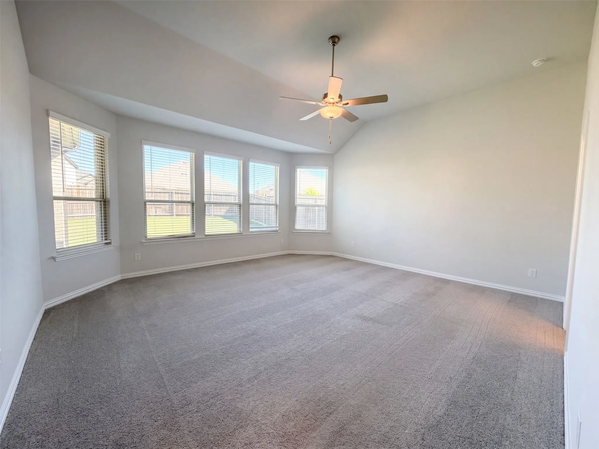 Single Family Residence For Sale in Denton County , 3704 Bluestem Boulevard, Argyle, Texas 76226, 5 Bedroom, 4 Bathroom, 2 Garage spaces, 3,409 Sqft, built in 2022, mls#21407650, Real Estate Agent in Argyle, Homes For Sale in Denton county, Homes For Sale in Argyle, Realtor in Argyle Texas, Real Estate Brokerage Independent Realty Texas, Luminita Cordes Realtor