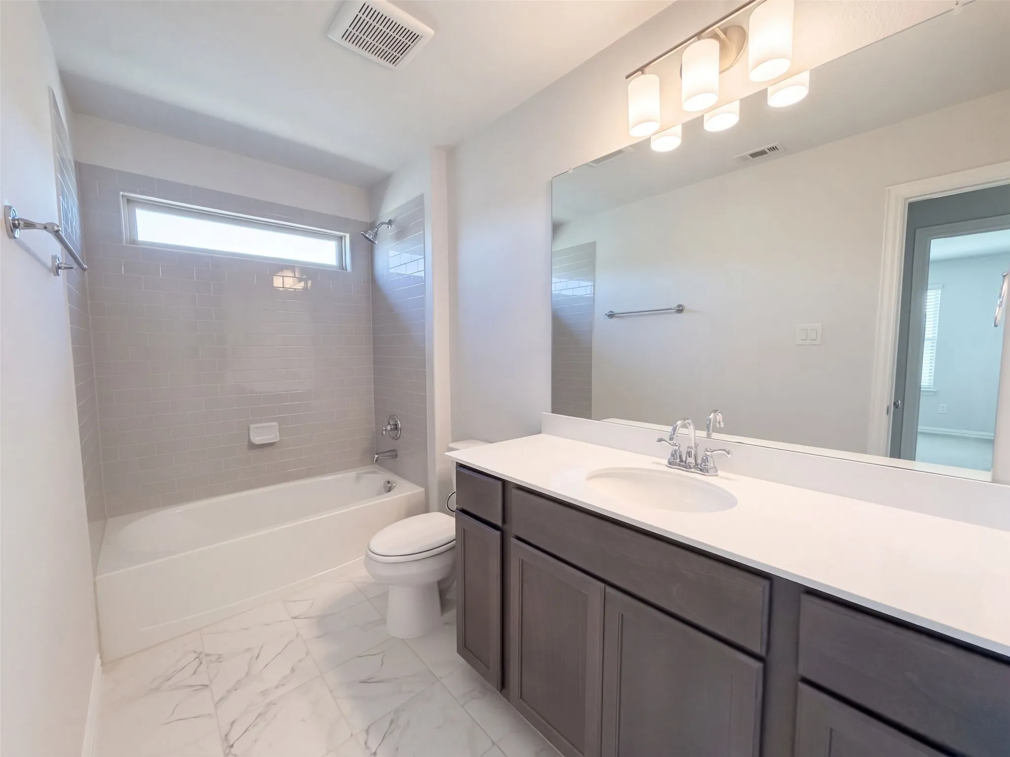 Single Family Residence For Sale in Denton County , 3704 Bluestem Boulevard, Argyle, Texas 76226, 5 Bedroom, 4 Bathroom, 2 Garage spaces, 3,409 Sqft, built in 2022, mls#21407650, Real Estate Agent in Argyle, Homes For Sale in Denton county, Homes For Sale in Argyle, Realtor in Argyle Texas, Real Estate Brokerage Independent Realty Texas, Luminita Cordes Realtor
