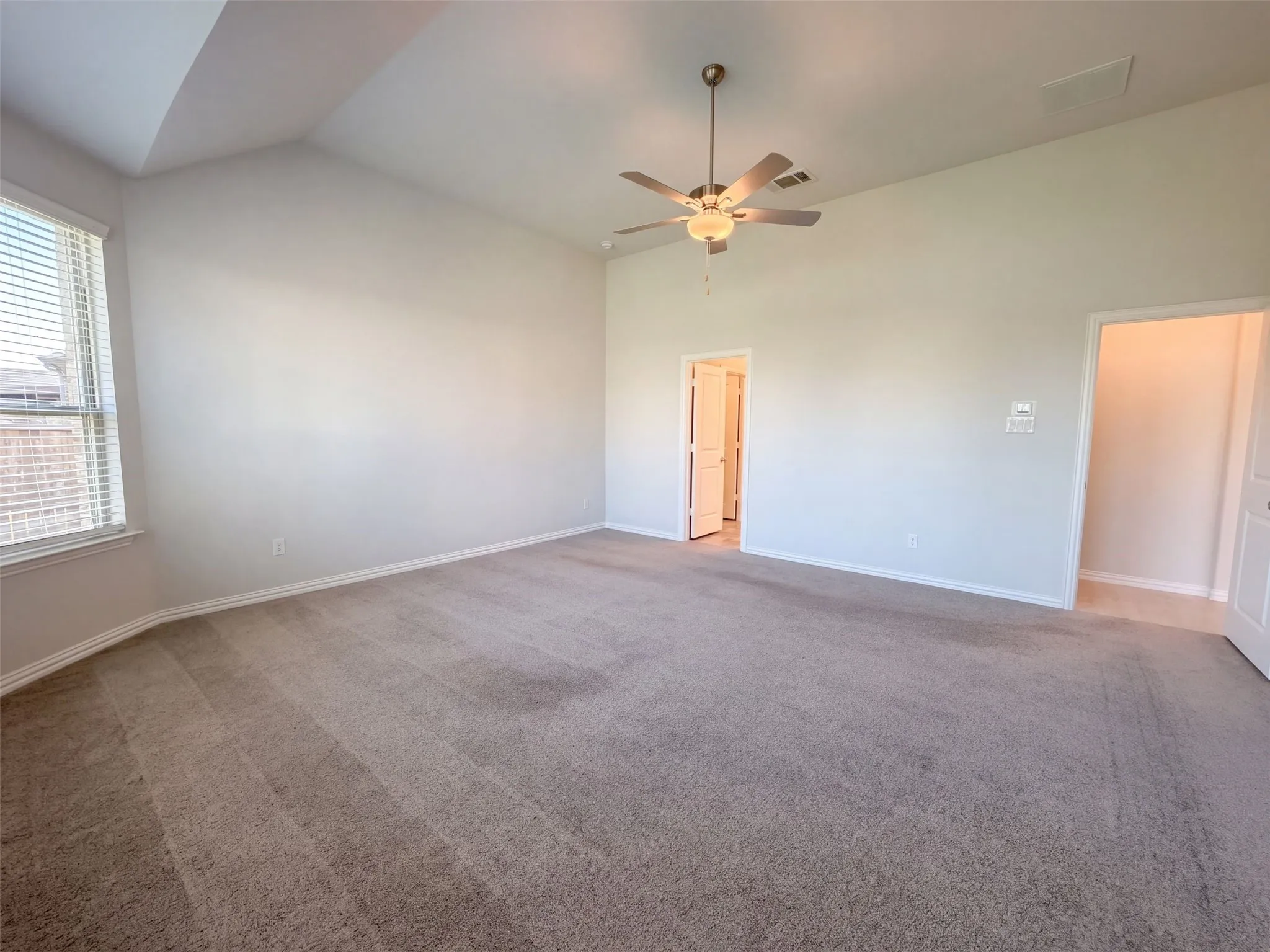 Single Family Residence For Sale in Denton County , 3704 Bluestem Boulevard, Argyle, Texas 76226, 5 Bedroom, 4 Bathroom, 2 Garage spaces, 3,409 Sqft, built in 2022, mls#21407650, Real Estate Agent in Argyle, Homes For Sale in Denton county, Homes For Sale in Argyle, Realtor in Argyle Texas, Real Estate Brokerage Independent Realty Texas, Luminita Cordes Realtor