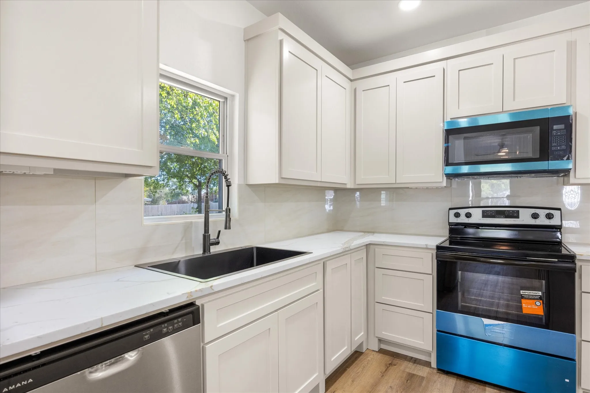 Single Family Residence For Sale in Erath County , 1022 W Green Street, Stephenville, Texas 76401, 3 Bedroom, 2 Bathroom, Garage spaces, 1,429 Sqft, built in 1930, mls#21407239, Real Estate Agent in Stephenville, Homes For Sale in Erath county, Homes For Sale in Stephenville, Realtor in Stephenville Texas, Real Estate Brokerage Independent Realty Texas, Luminita Cordes Realtor