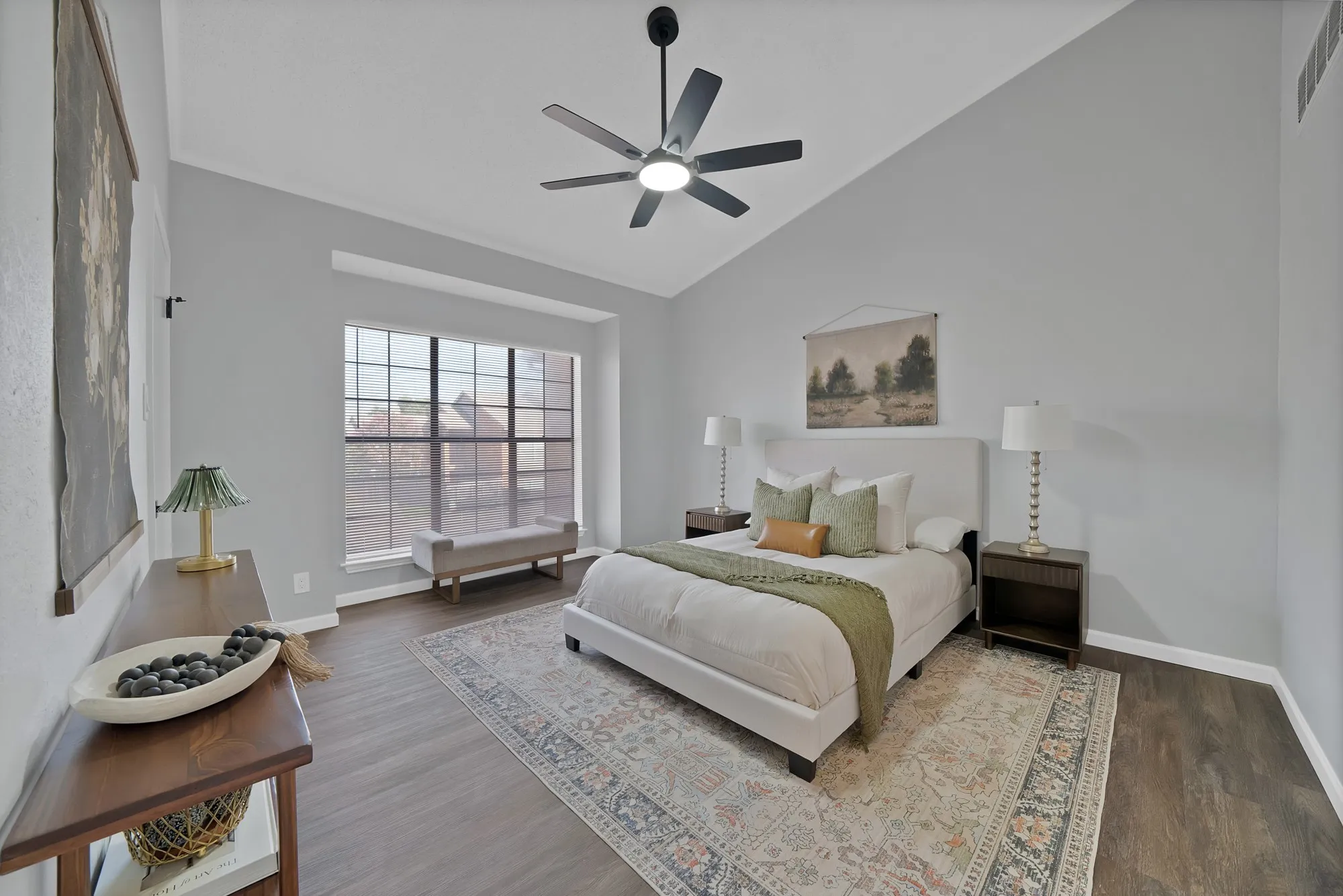 Condominium For Sale in Tarrant County , 412 Pebble Way 251, Arlington, Texas 76006, 2 Bedroom, 1 Bathroom, Garage spaces, 896 Sqft, built in 1983, mls#21407942, Real Estate Agent in Arlington, Homes For Sale in Tarrant county, Homes For Sale in Arlington, Realtor in Arlington Texas, Real Estate Brokerage Independent Realty Texas, Luminita Cordes Realtor