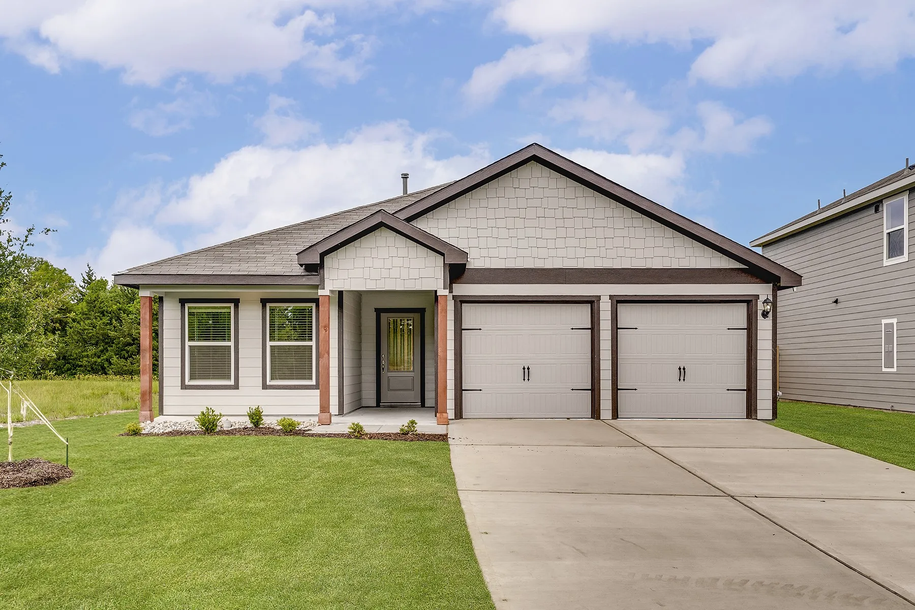 Single Family Residence For Rent in Kaufman County , 132 North Island Drive, Terrell, Texas 75160, 3 Bedroom, 2 Bathroom, 2 Garage spaces, 1,316 Sqft, built in 2026, mls#21408208, Real Estate Agent in Terrell, Homes For Rent in Kaufman county, Homes For Rent in Terrell, Realtor in Terrell Texas, Real Estate Brokerage Independent Realty Texas, Luminita Cordes Realtor