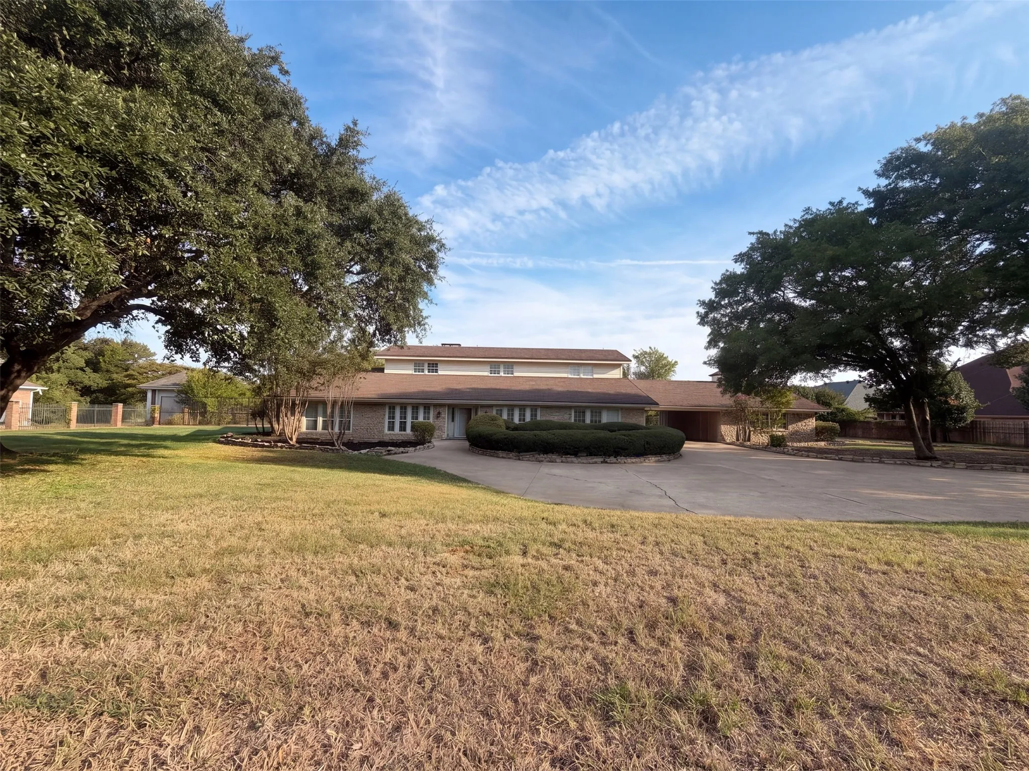 Single Family Residence For Sale