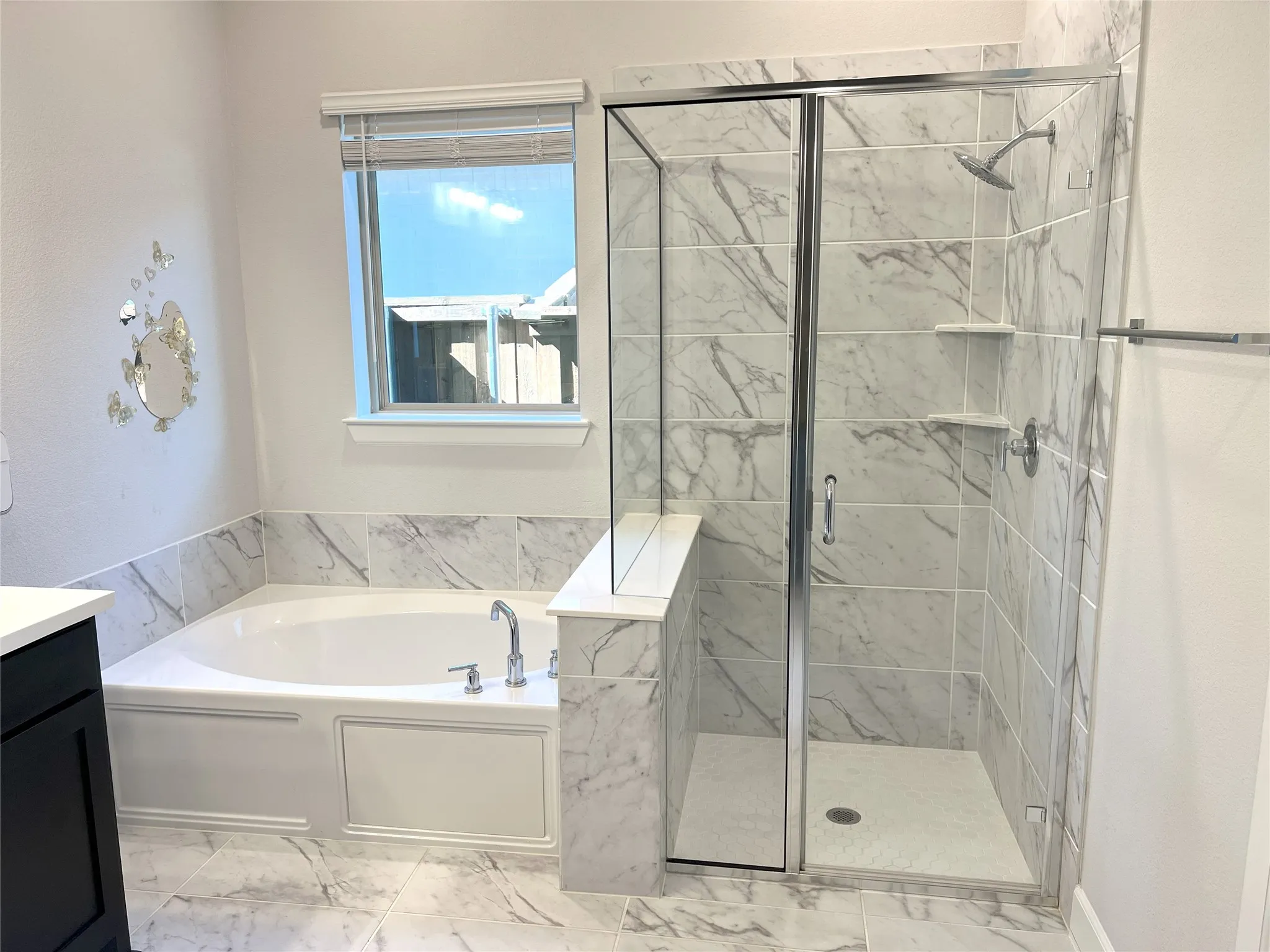 Single Family Residence For Rent in Denton County , 352 Foxthorne Way, Little Elm, Texas 75068, 4 Bedroom, 3 Bathroom, 2 Garage spaces, 2,251 Sqft, built in 2022, mls#21400660, Real Estate Agent in Little Elm, Homes For Rent in Denton county, Homes For Rent in Little Elm, Realtor in Little Elm Texas, Real Estate Brokerage Independent Realty Texas, Luminita Cordes Realtor