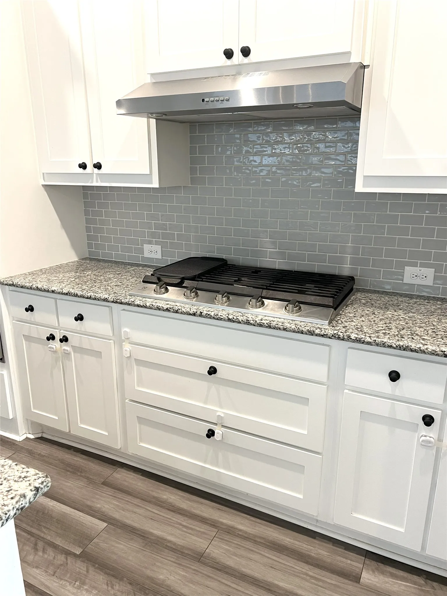Single Family Residence For Rent in Denton County , 352 Foxthorne Way, Little Elm, Texas 75068, 4 Bedroom, 3 Bathroom, 2 Garage spaces, 2,251 Sqft, built in 2022, mls#21400660, Real Estate Agent in Little Elm, Homes For Rent in Denton county, Homes For Rent in Little Elm, Realtor in Little Elm Texas, Real Estate Brokerage Independent Realty Texas, Luminita Cordes Realtor