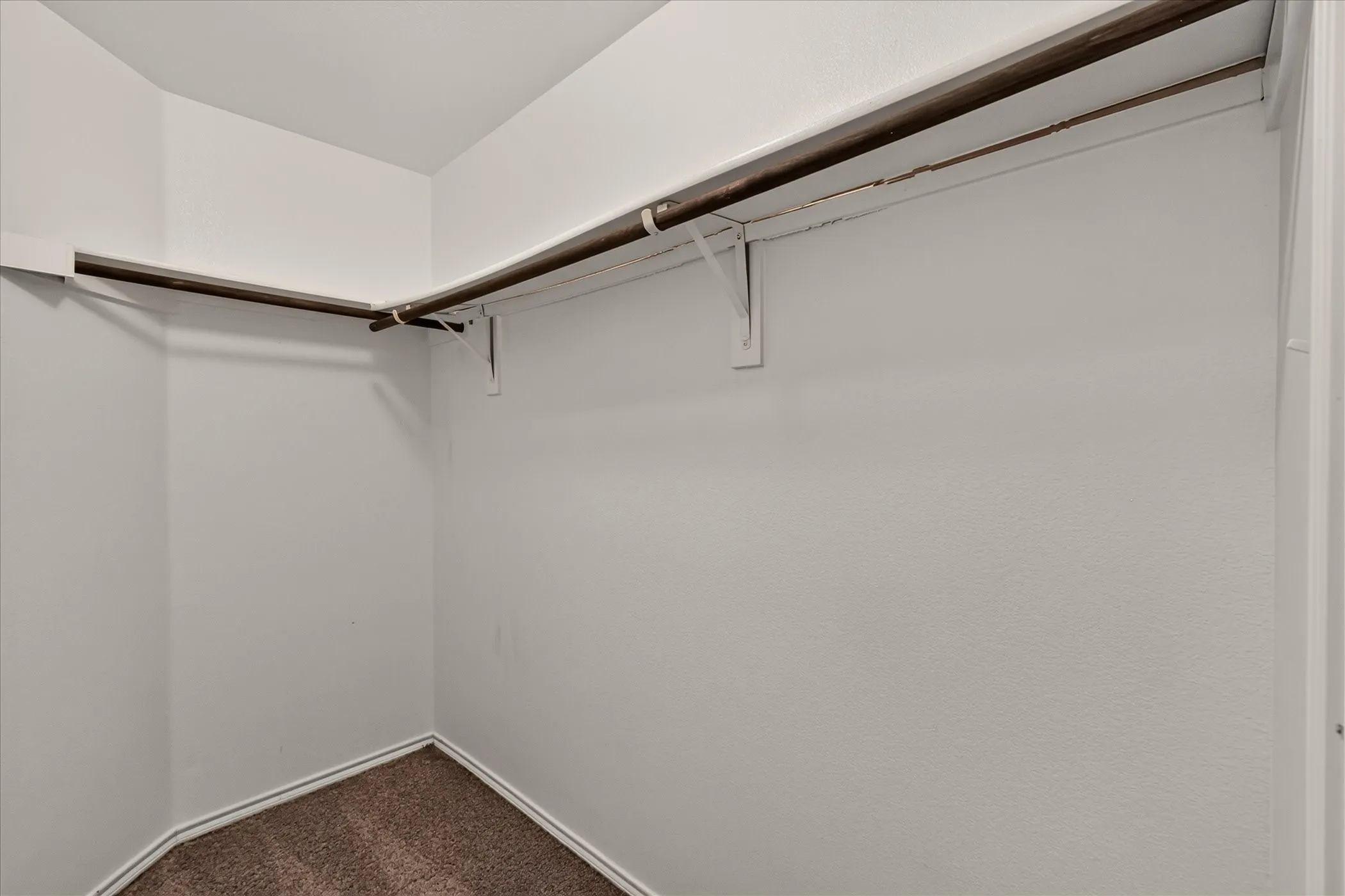 Single Family Residence For Rent in Rockwall County , 1049 Sewell Drive, Fate, Texas 75189, 4 Bedroom, 2 Bathroom, 2 Garage spaces, 1,542 Sqft, built in 2017, mls#21407112, Real Estate Agent in Fate, Homes For Rent in Rockwall county, Homes For Rent in Fate, Realtor in Fate Texas, Real Estate Brokerage Independent Realty Texas, Luminita Cordes Realtor