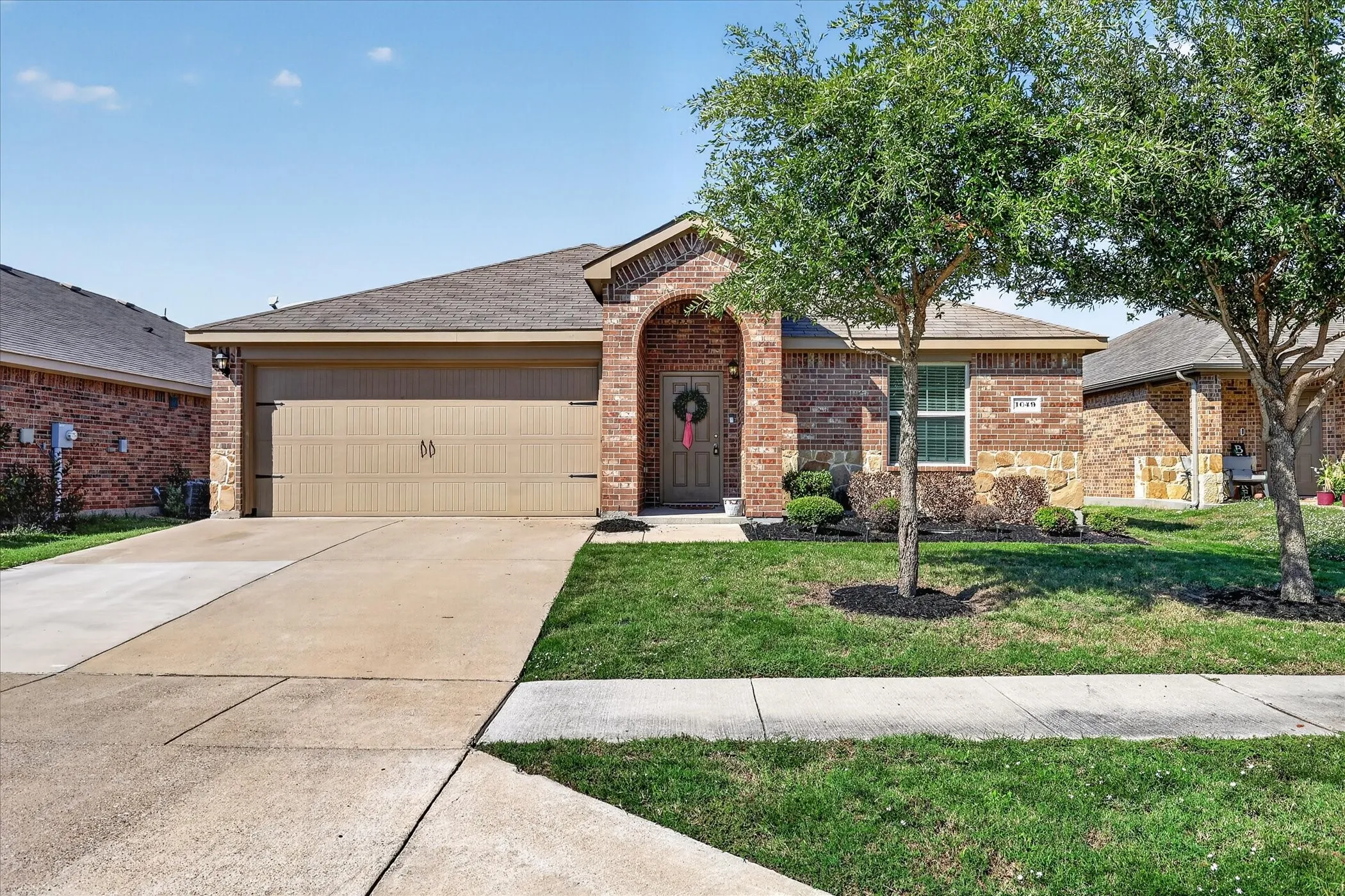 Single Family Residence For Rent in Rockwall County , 1049 Sewell Drive, Fate, Texas 75189, 4 Bedroom, 2 Bathroom, 2 Garage spaces, 1,542 Sqft, built in 2017, mls#21407112, Real Estate Agent in Fate, Homes For Rent in Rockwall county, Homes For Rent in Fate, Realtor in Fate Texas, Real Estate Brokerage Independent Realty Texas, Luminita Cordes Realtor