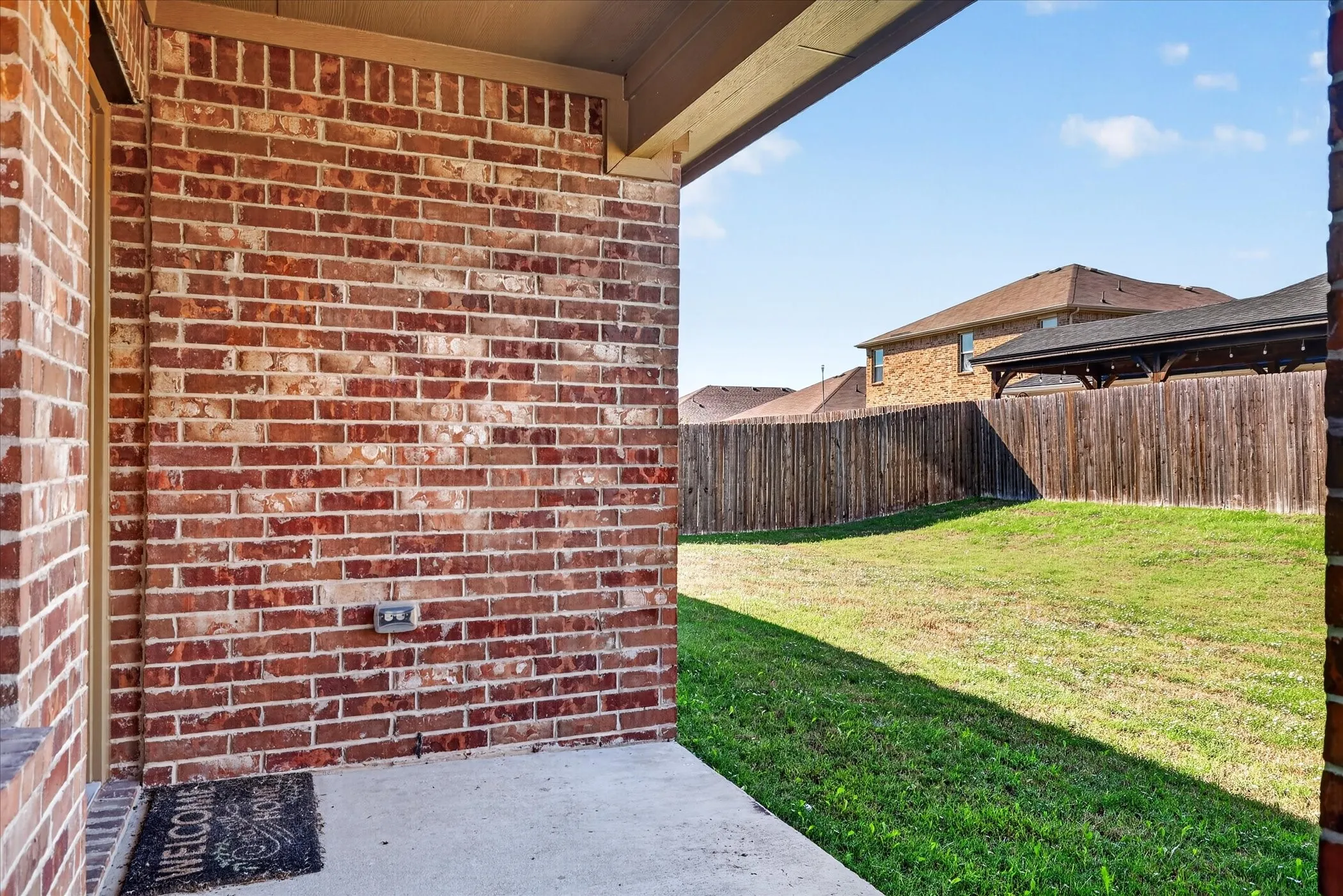 Single Family Residence For Rent in Rockwall County , 1049 Sewell Drive, Fate, Texas 75189, 4 Bedroom, 2 Bathroom, 2 Garage spaces, 1,542 Sqft, built in 2017, mls#21407112, Real Estate Agent in Fate, Homes For Rent in Rockwall county, Homes For Rent in Fate, Realtor in Fate Texas, Real Estate Brokerage Independent Realty Texas, Luminita Cordes Realtor