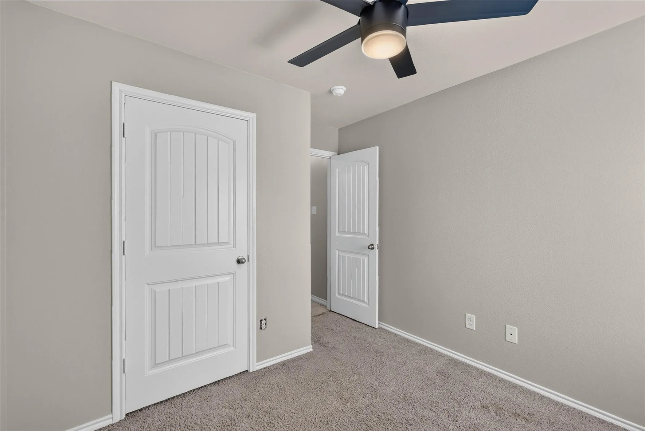 Single Family Residence For Rent in Rockwall County , 1049 Sewell Drive, Fate, Texas 75189, 4 Bedroom, 2 Bathroom, 2 Garage spaces, 1,542 Sqft, built in 2017, mls#21407112, Real Estate Agent in Fate, Homes For Rent in Rockwall county, Homes For Rent in Fate, Realtor in Fate Texas, Real Estate Brokerage Independent Realty Texas, Luminita Cordes Realtor