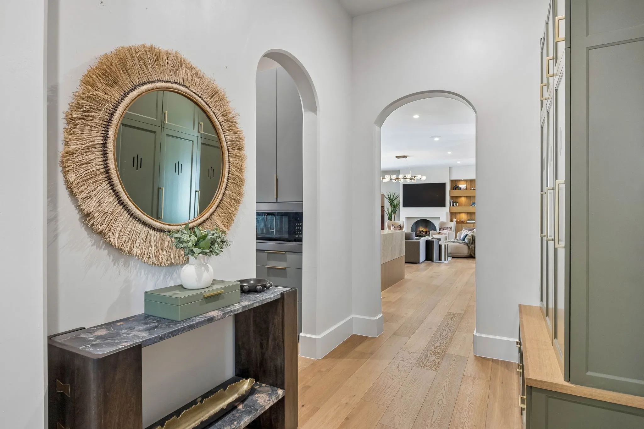 Single Family Residence For Sale in Parker County , 4005 Rancho Valencia Road, Aledo, Texas 76008, 4 Bedroom, 6 Bathroom, 3 Garage spaces, 4,998 Sqft, built in 2023, mls#21403854, Real Estate Agent in Aledo, Homes For Sale in Parker county, Homes For Sale in Aledo, Realtor in Aledo Texas, Real Estate Brokerage Independent Realty Texas, Luminita Cordes Realtor