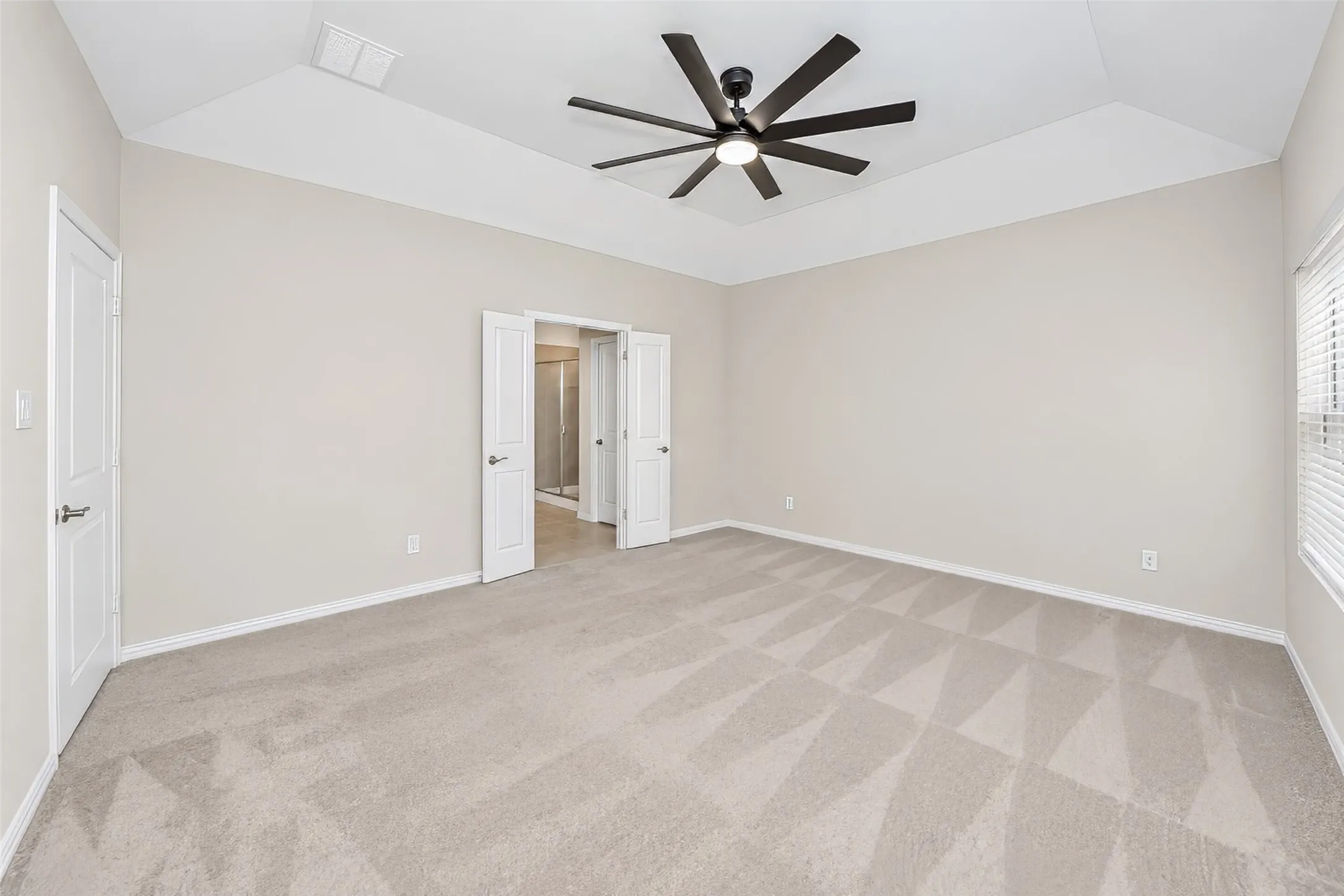 Single Family Residence For Rent in Tarrant County , 2148 Bellatrix Drive, Haslet, Texas 76052, 4 Bedroom, 4 Bathroom, Garage spaces, 3,122 Sqft, built in 2021, mls#21407085, Real Estate Agent in Haslet, Homes For Rent in Tarrant county, Homes For Rent in Haslet, Realtor in Haslet Texas, Real Estate Brokerage Independent Realty Texas, Luminita Cordes Realtor